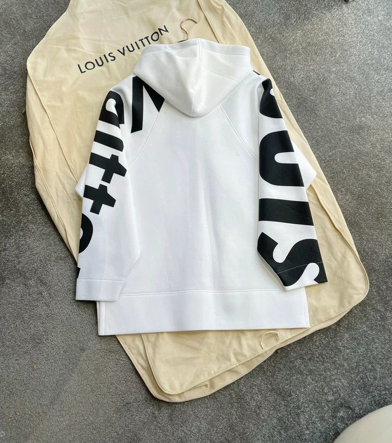Louis Vuitton Louis Vuitton White Jacket Size US XS / EU 42 / 0 - 2 Thumbnail