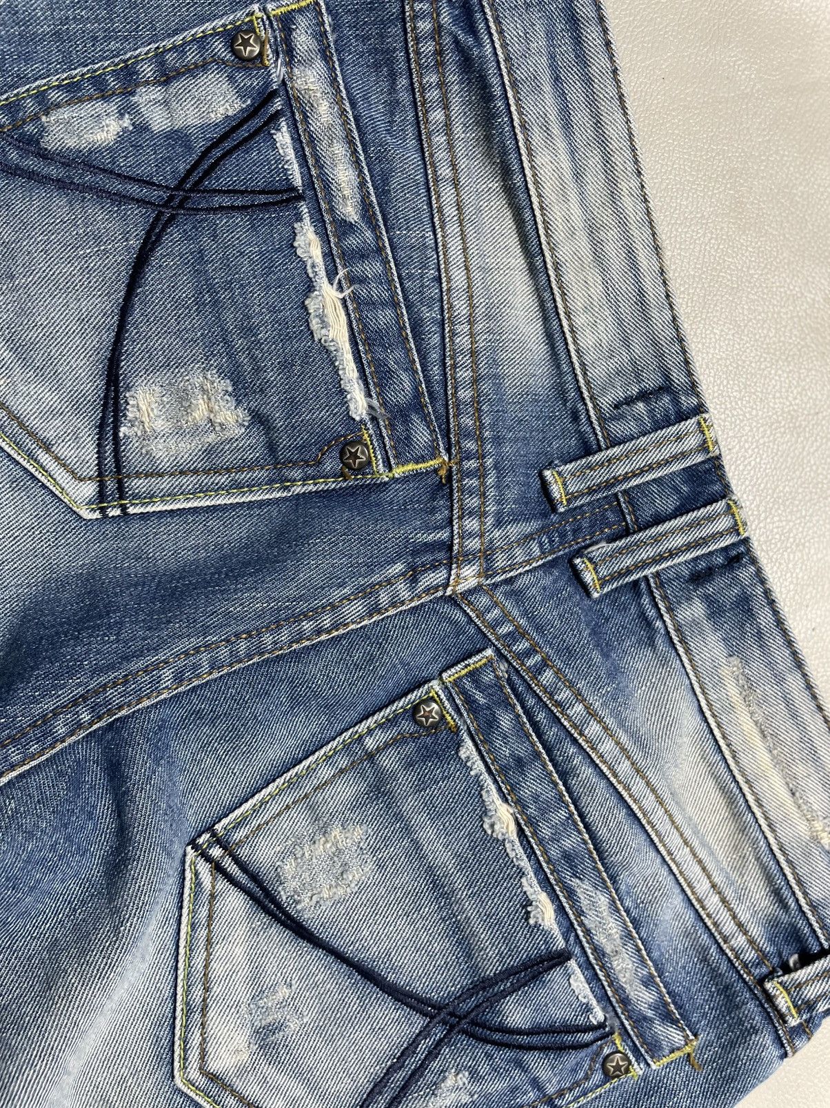 Tornado Mart Dinky jeans Flared Low rise Jeans Size US 26 / EU 42 - 7 Thumbnail