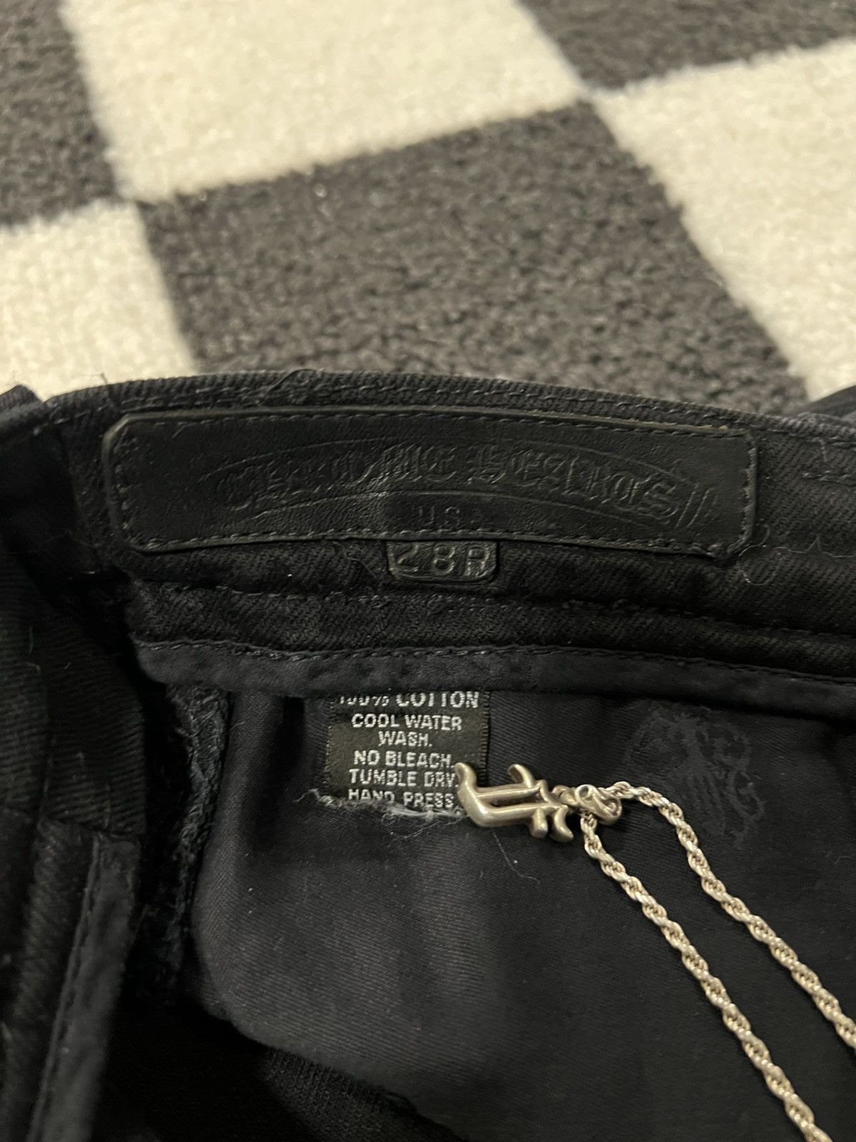 Chrome Hearts Vintage Chrome Hearts Fleur Knee Black Denim Size US 30 / EU 46 - 8 Thumbnail