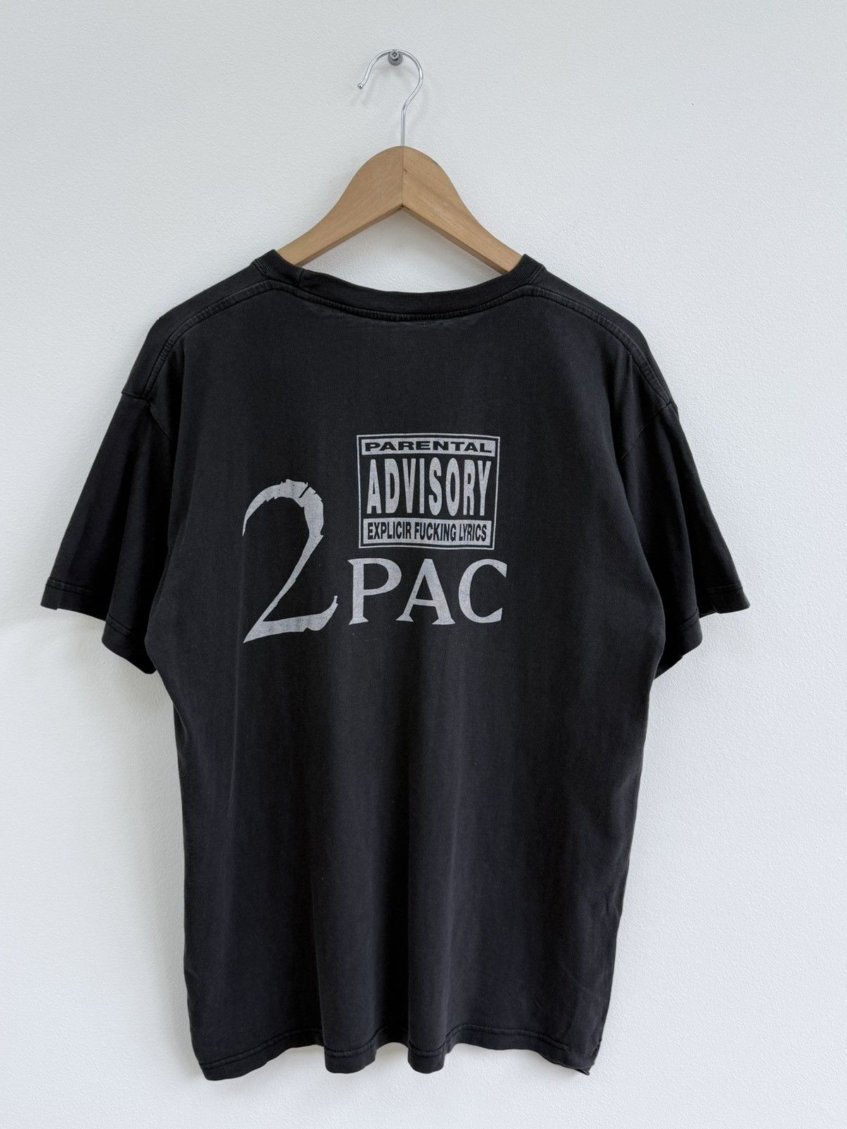 Rap Tees Vintage 2003 Tupac Shakur 2Pac Graphic T-Shirt Size US M / EU 48-50 / 2 - 5 Thumbnail