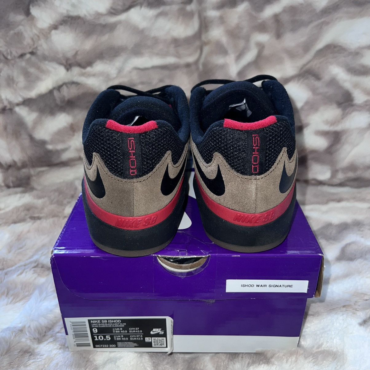 Nike NIKE SB ISHOD WAIR LIGHT OLIVE Size US 9 / EU 42 - 5 Thumbnail