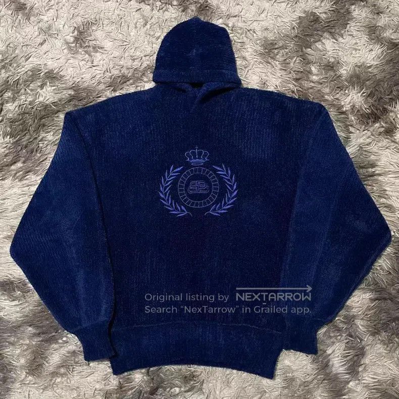 Balenciaga Balenciaga Furry Embroidered Knit Hooded Sweatshirt Size US L / EU 52-54 / 3 - 1 Thumbnail