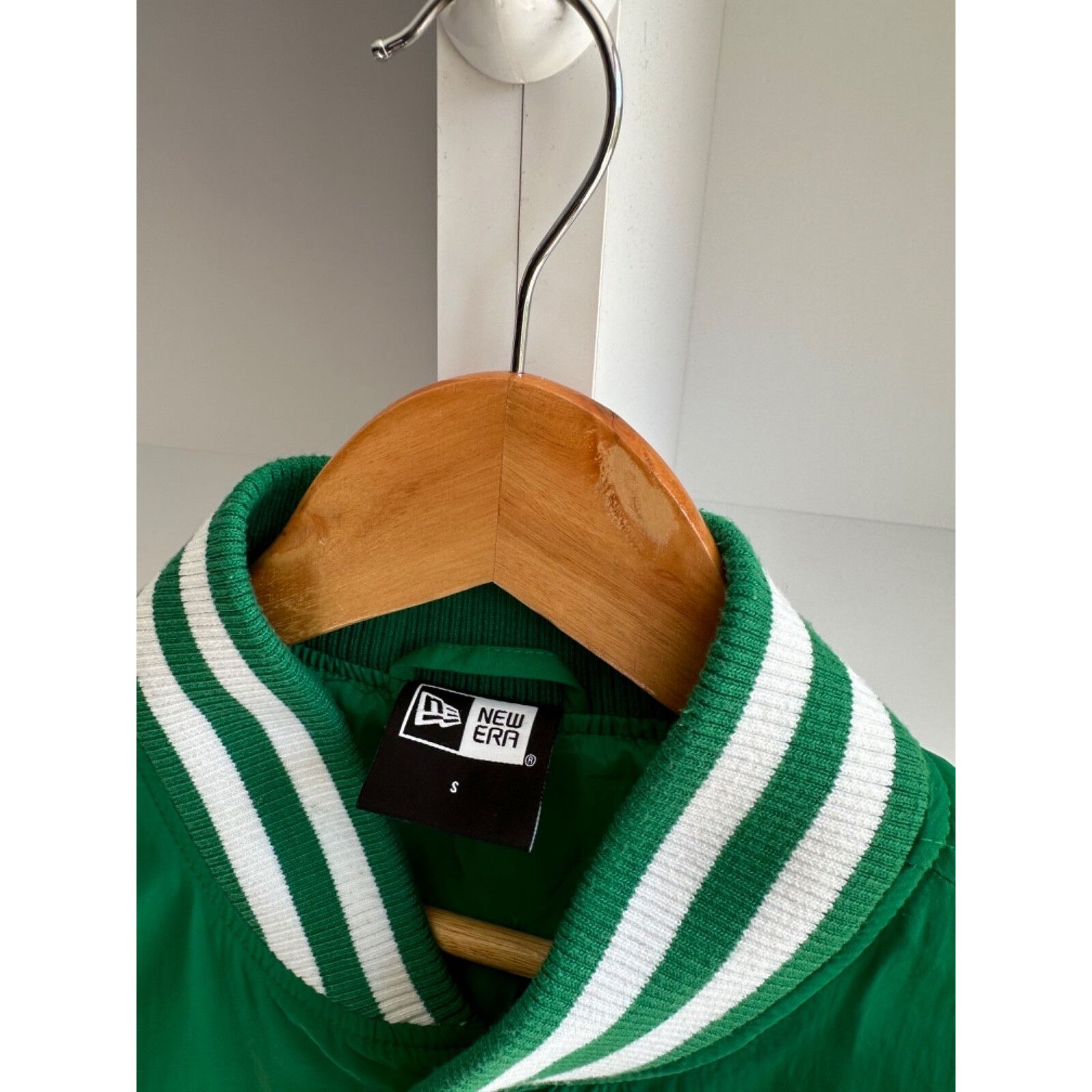 New Era New Era Celtics NBA Team App Pop Logo Varsity Boscel Jacket Size US S / EU 44-46 / 1 - 6 Thumbnail