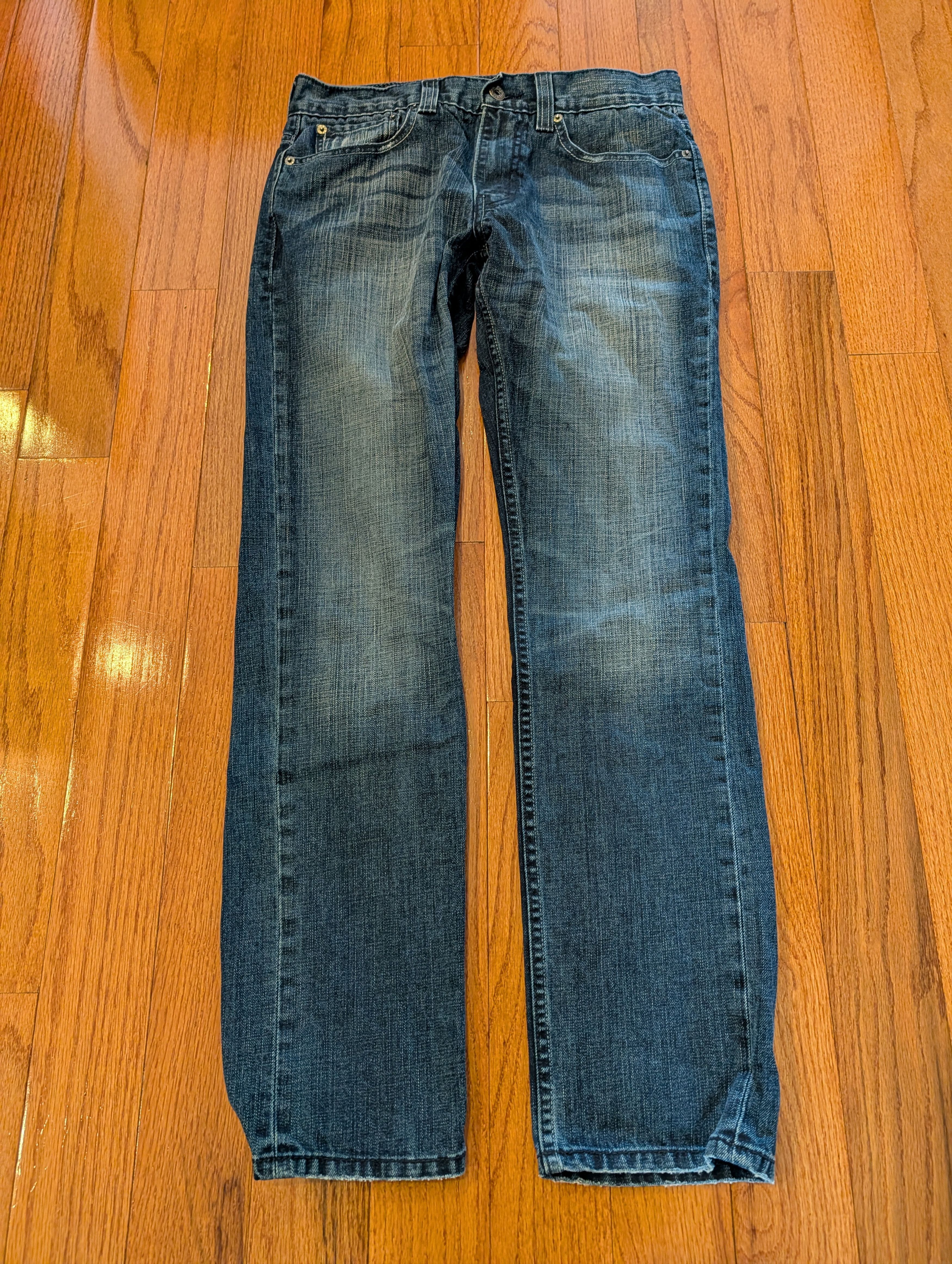 Levi's Levi's 511 Mens Skinny Fit Dark Wash Jeans 32x30 Fading Size US 32 / EU 48 - 1 Thumbnail