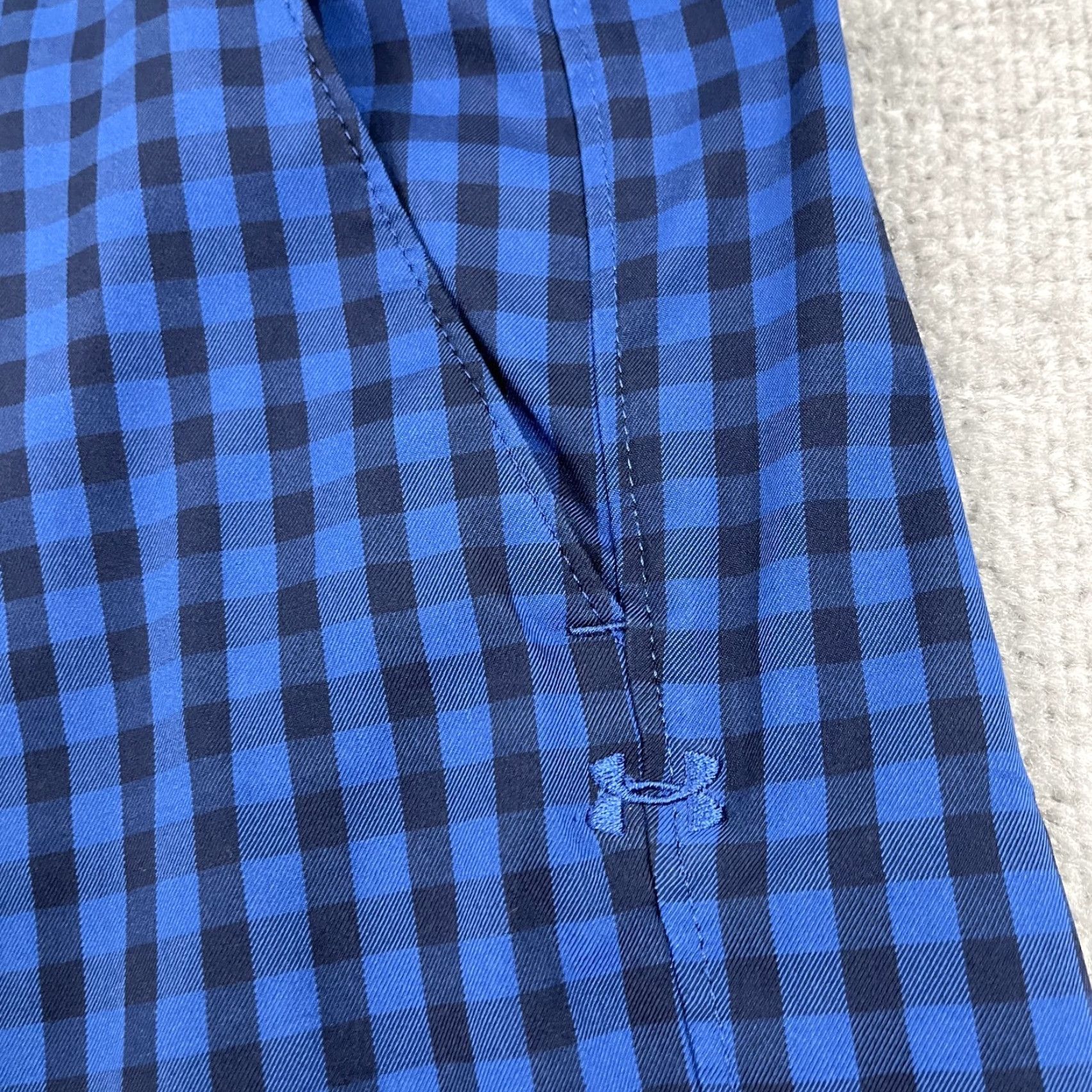 Under Armour Under Armour Chino Shorts Mens 36 Regular Blue Plaid Check 11" Inseam Pockets Belt Loops Zip Front Flat Front Sport Golf Size US 36 / EU 52 - 2 Thumbnail
