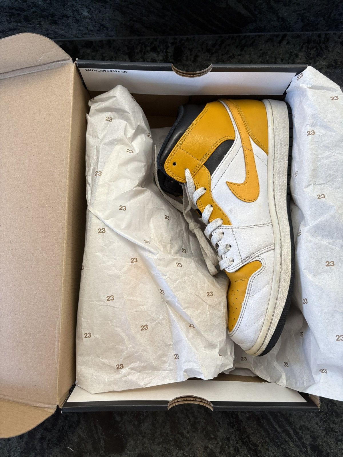 Nike Air Jordan 1 Mid University Gold | Size 10 Size US 10 / EU 43 - 8 Thumbnail