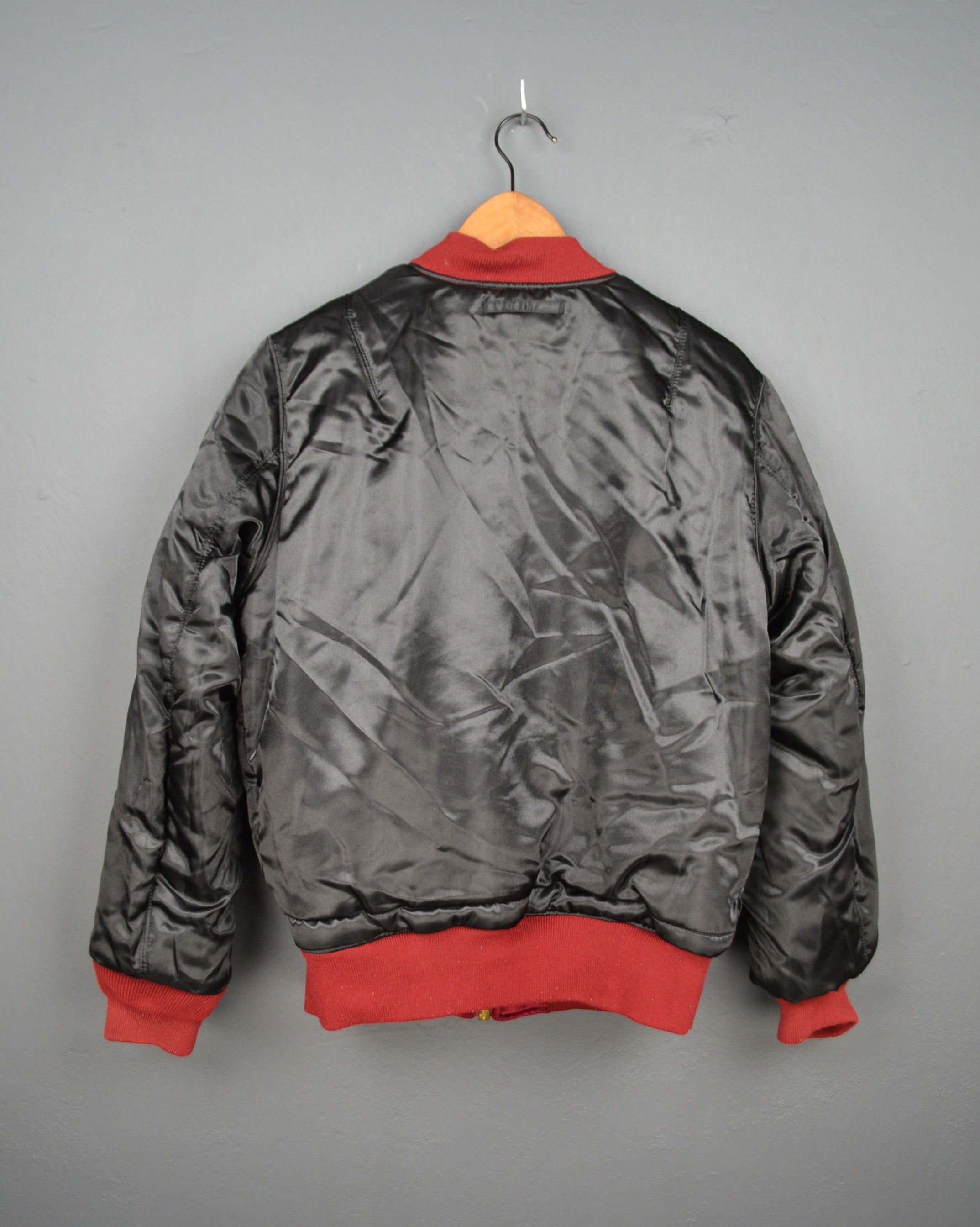 Alpha Industries Alpha Industries L Velvet Red Burgundy MA-1 Bomber Size US L / EU 52-54 / 3 - 4 Thumbnail