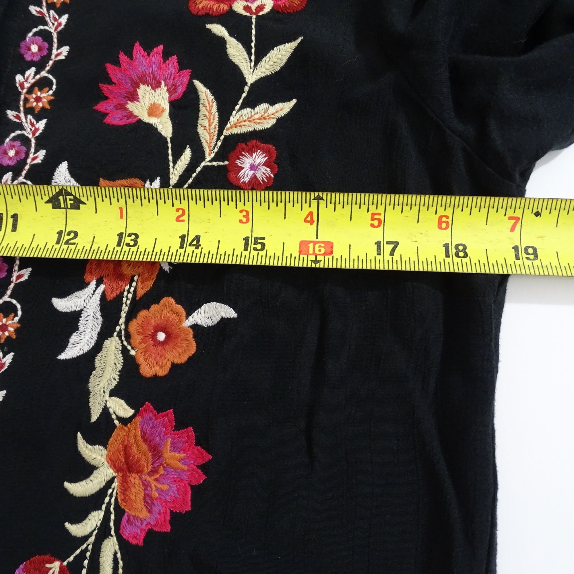 Soft Surroundings Soft Surroundings Womens Black Embroidered Button Tunic Top Size S / US 4 / IT 40 - 9 Thumbnail