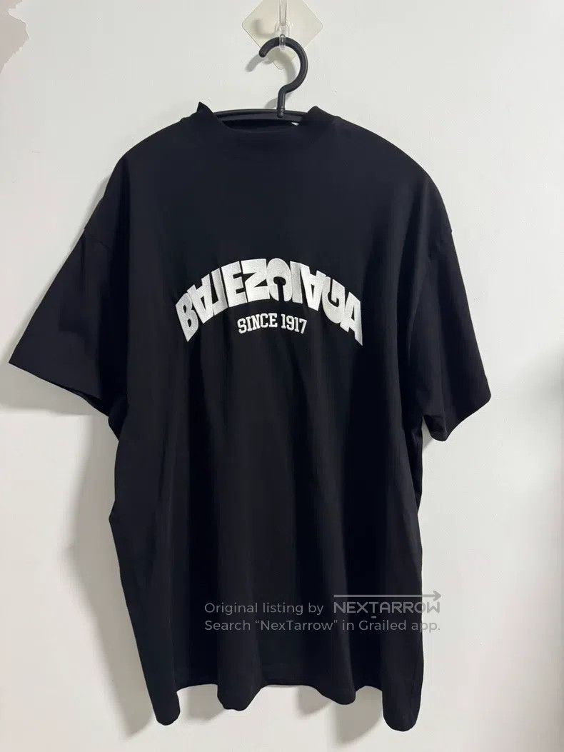 Balenciaga Balenciaga Reversed Embroidered Logo Short Sleeve T-Shirt, Size US S / EU 44-46 / 1 - 2 Thumbnail
