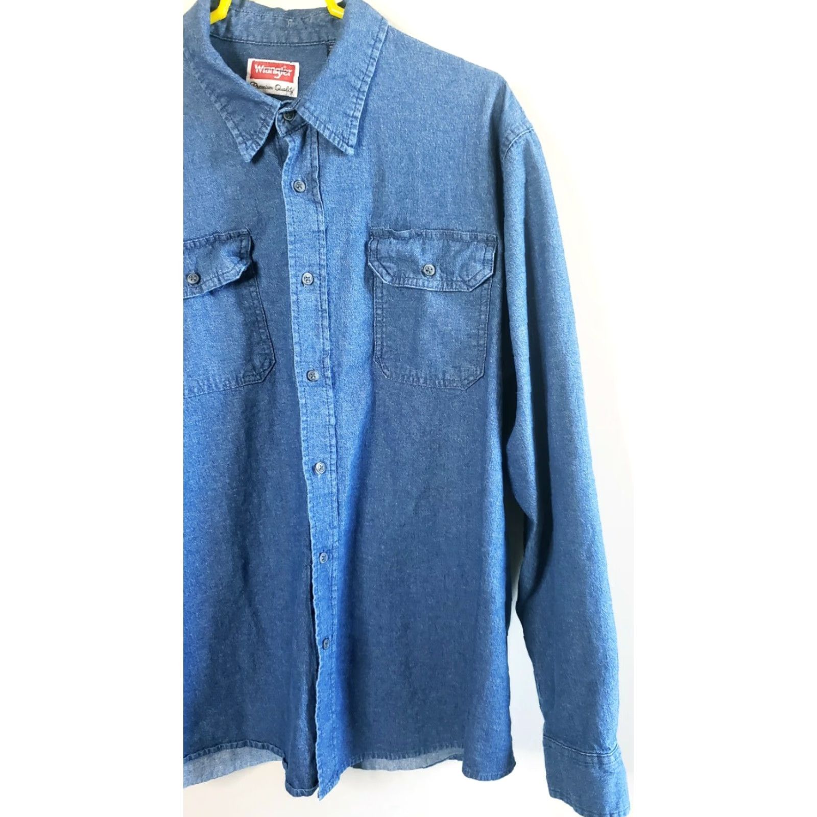 Wrangler Wrangler XL Men’s Comfort Flex Denim Long Sleeve Flap Pocket Button Up Shirt Size US XL / EU 56 / 4 - 3 Thumbnail