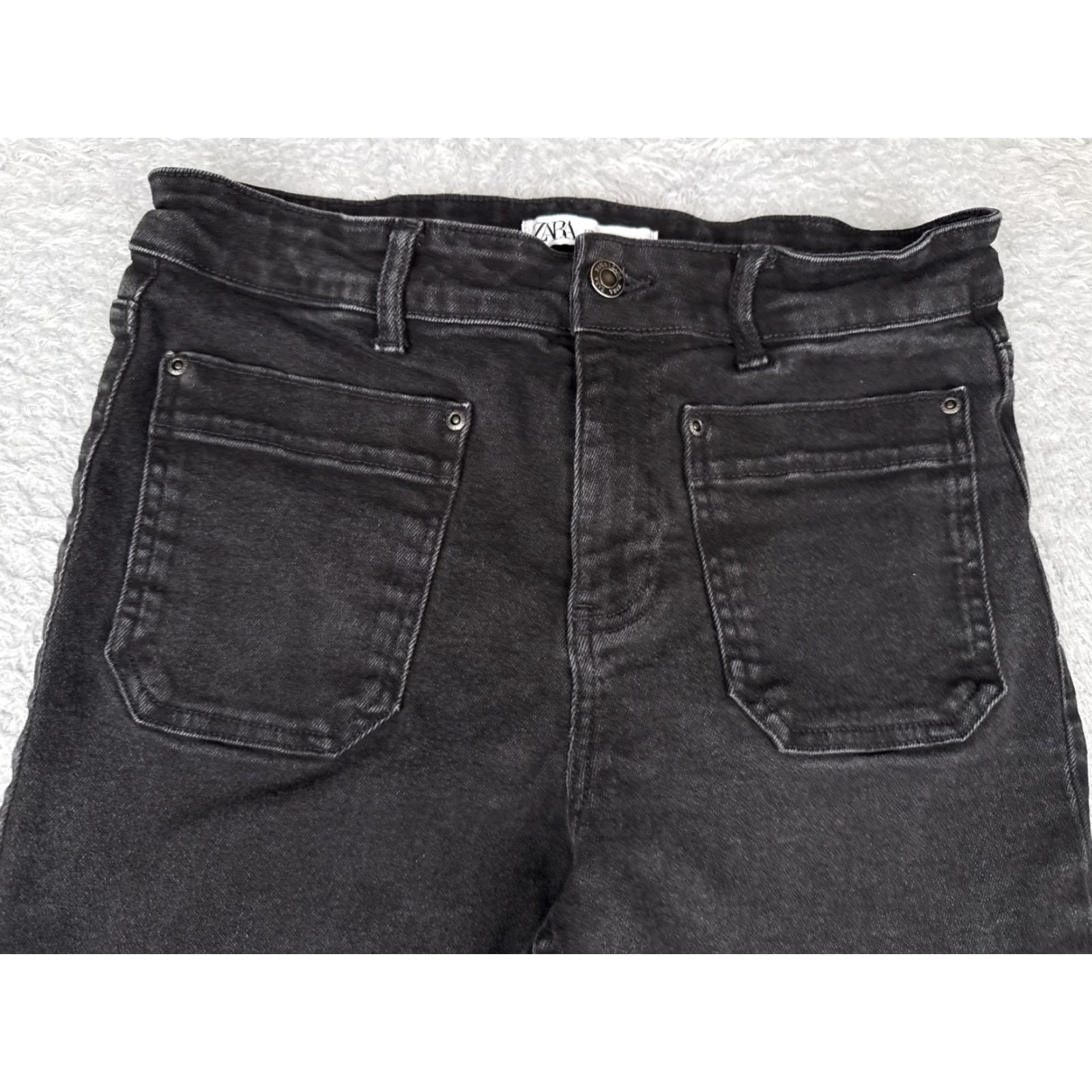 Zara Zara Jeans Women 8 Black Denim Wide Bootcut High Rise Cotton Blend Raw Hem 28x26 Jeans Womens 90s Retro Distressed Pockets Logo 5-Pocket Size 30" / US 8 / IT 44 - 4 Thumbnail