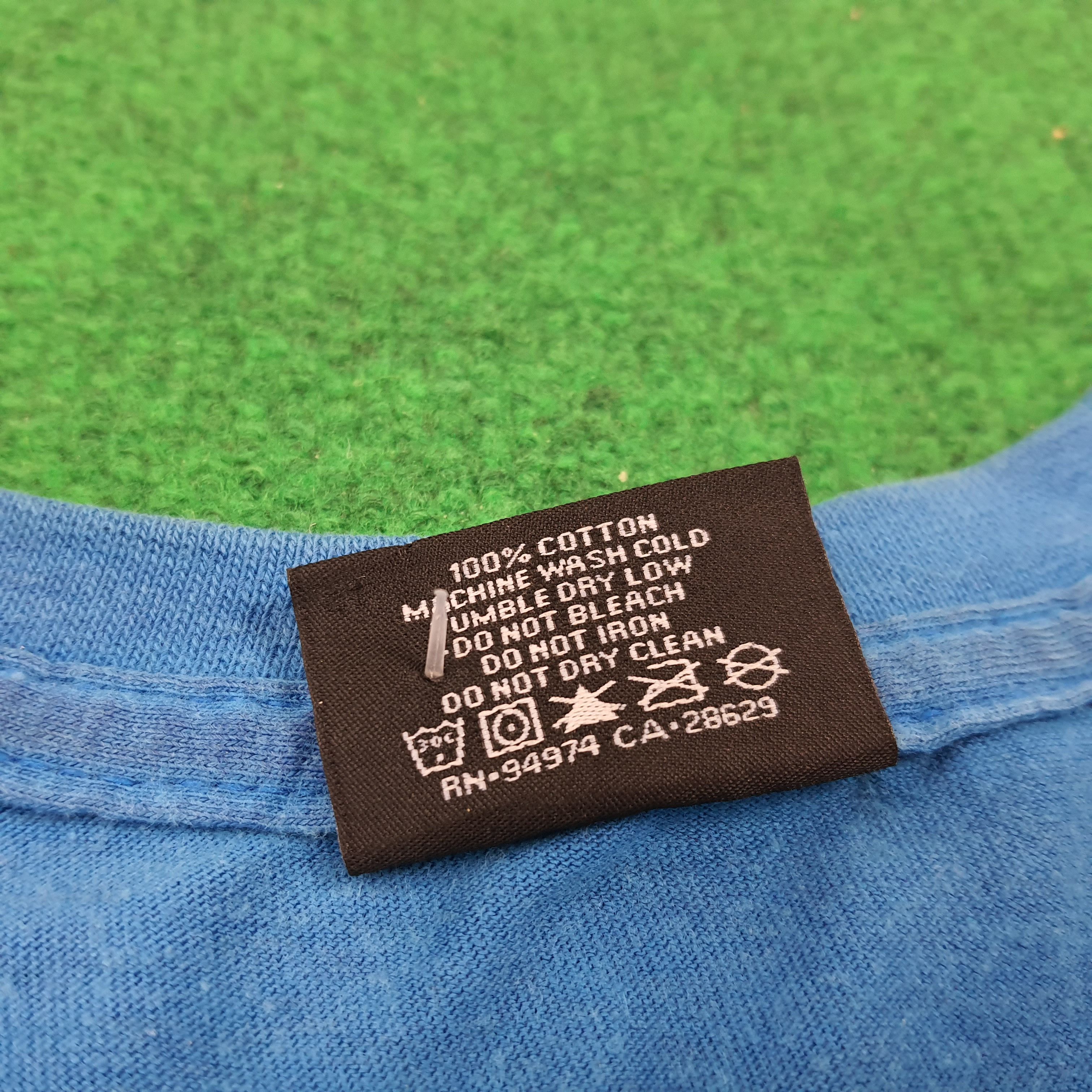 Stussy × Vintage Vintage Stussy Signature Skateboards Tshirt Size US L / EU 52-54 / 3 - 6 Thumbnail