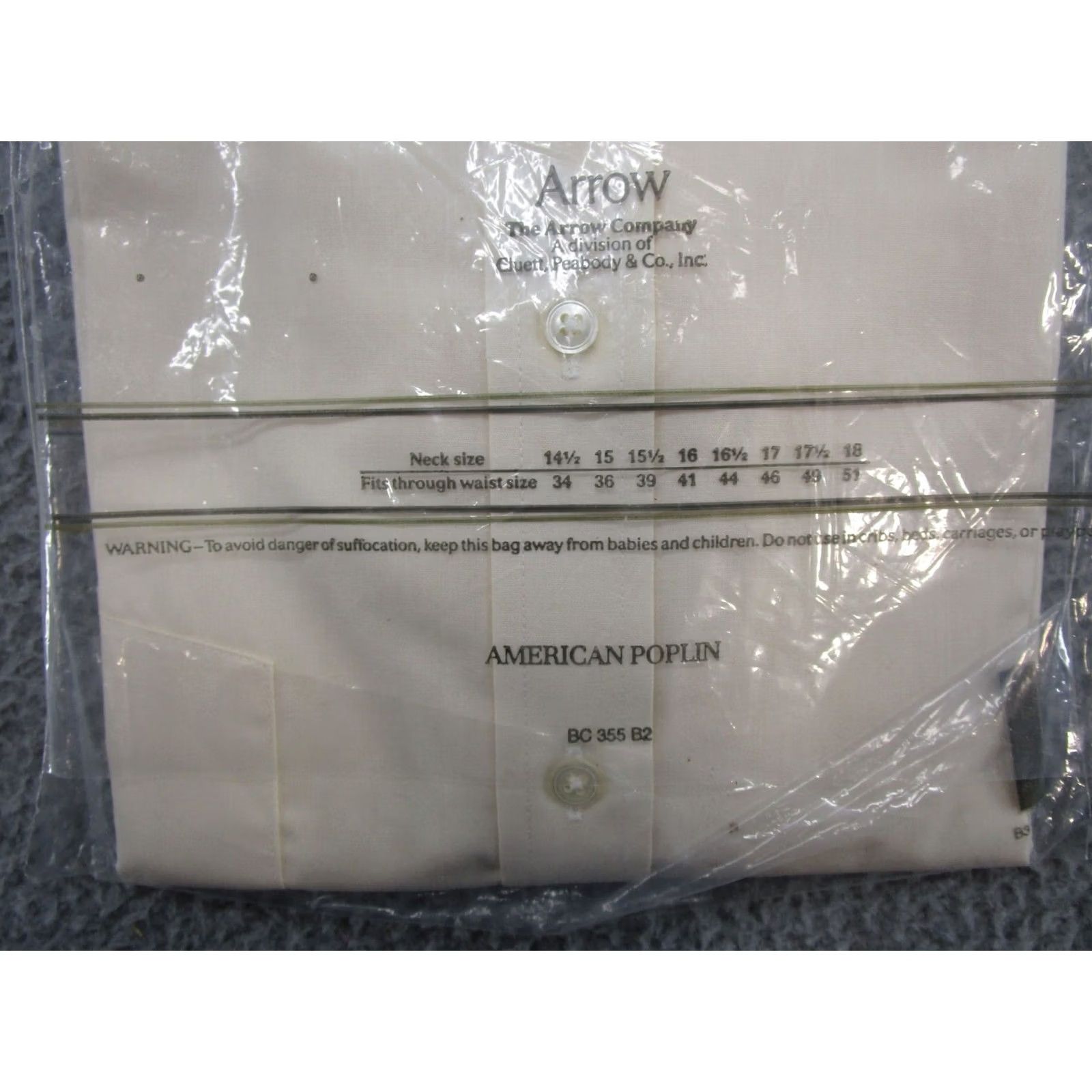 Arrow VINTAGE Arrow Shirt Ivory Short Sleeve Button-Up Men Size 16 NEW Size US L / EU 52-54 / 3 - 6 Thumbnail