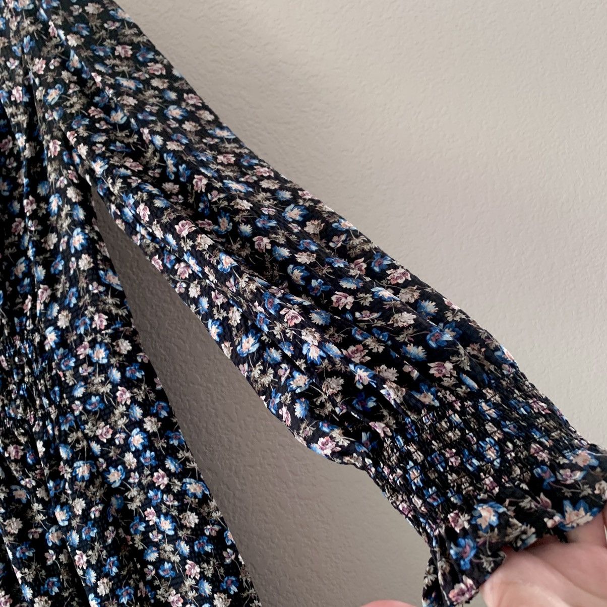 Rebecca Taylor Rebecca Taylor 100% silk floral dress Size XS / US 0-2 / IT 36-38 - 4 Thumbnail