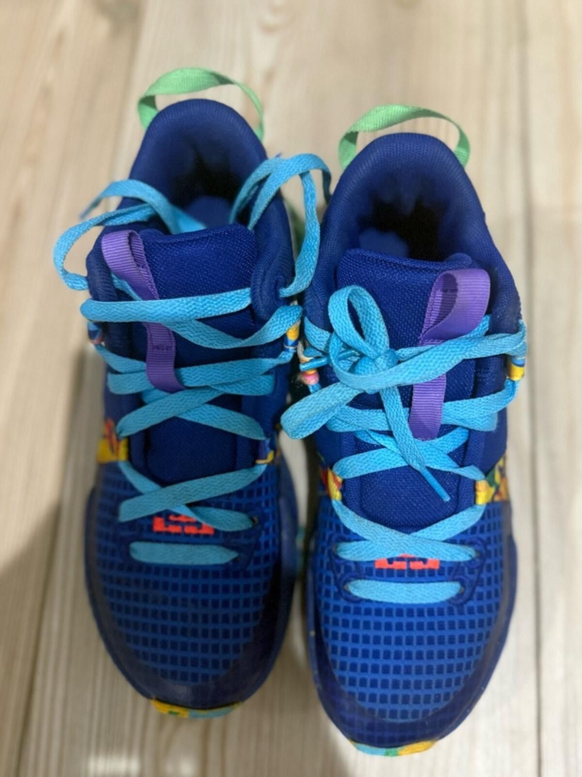 Nike Nike Kids Blue Multicolor Basketball Sneakers Size US 5 / EU 37 - 2 Thumbnail