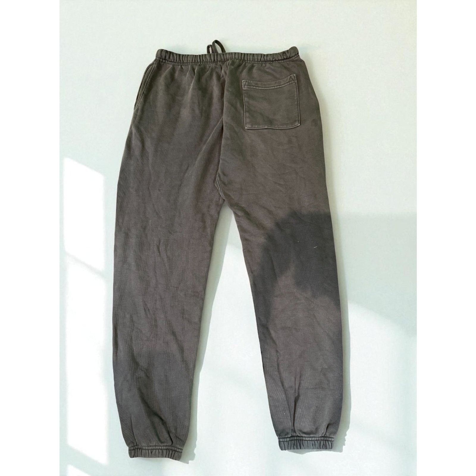 DENIM TEARS Denim Tears Grey & Yellow Sweats Size US 34 / EU 50 - 3 Thumbnail
