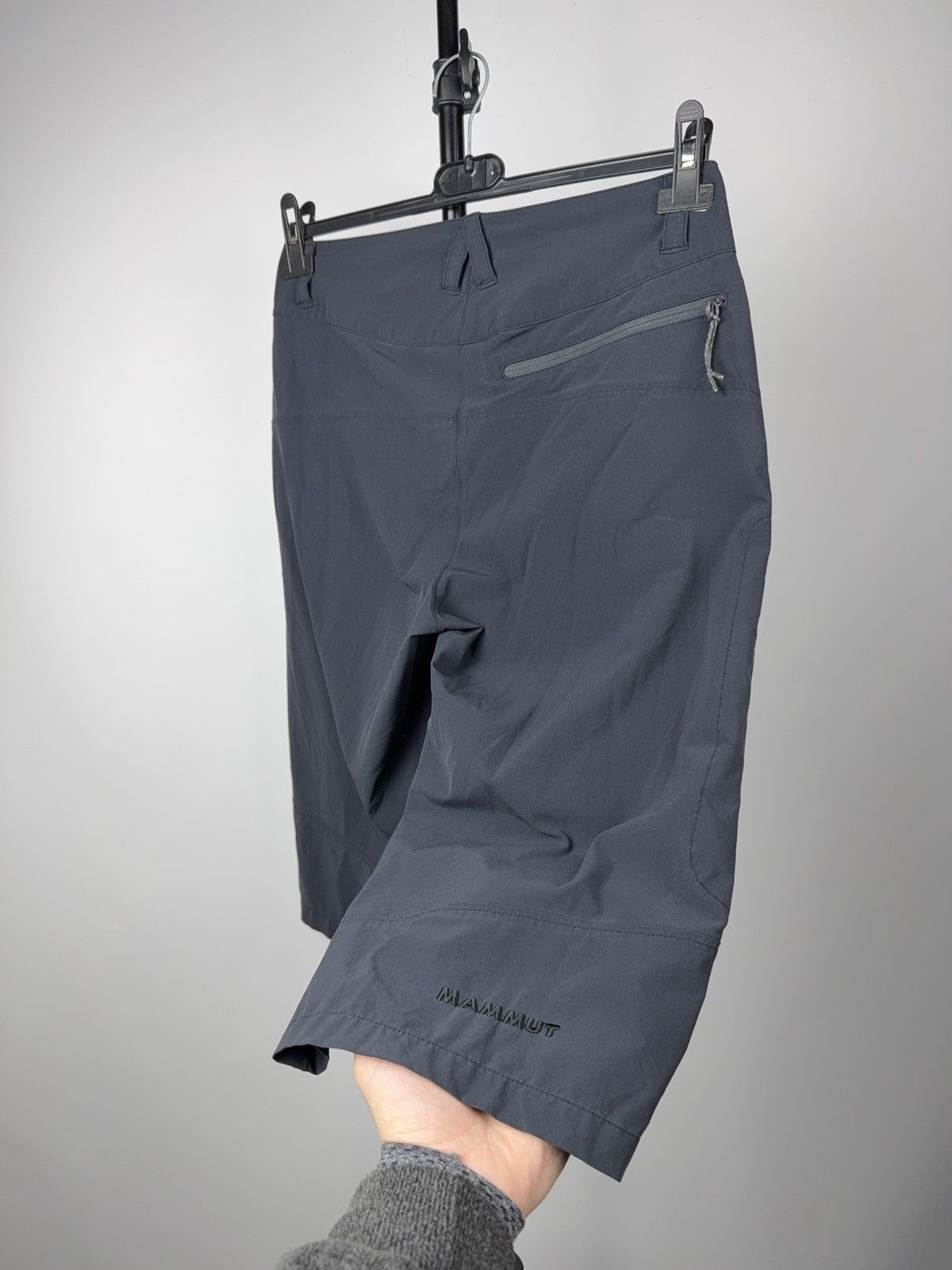 Mammut Mammut Women’s Trekking Softshell Performance Shorts 38 Size 28" / US 6 / IT 42 - 9 Thumbnail
