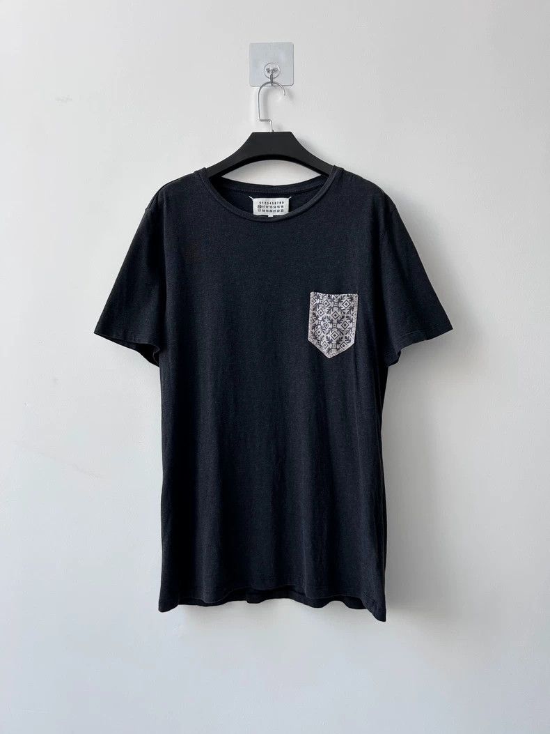 Maison Margiela Maison Margiela Patterned pocket T-shirt Size M / US 6-8 / IT 42-44 - 1 Thumbnail