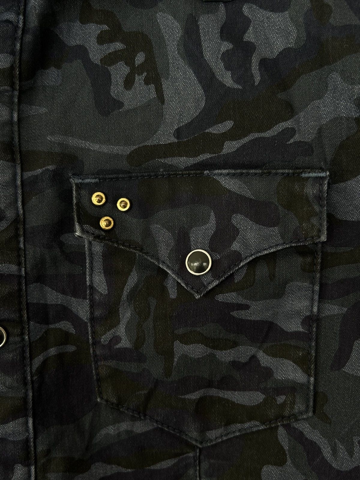 Tete Homme Rare Vintage Tete Homme Camo Double Pocket Button Ups Shirt Size US S / EU 44-46 / 1 - 6 Thumbnail