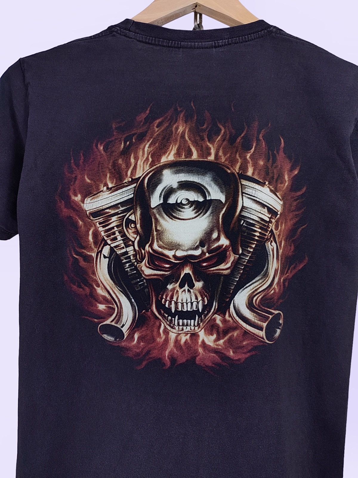 Vintage Y2K Vintage Wild Skull Flame Graphic Print Tee Size US S / EU 44-46 / 1 - 7 Thumbnail