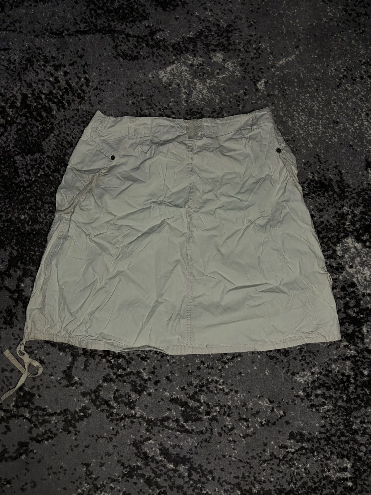 Japanese Brand × Vintage Vintage 90's Cargo Beige Low Waist Mini Skirt Size 25" / US 0 / IT 36 - 9 Thumbnail