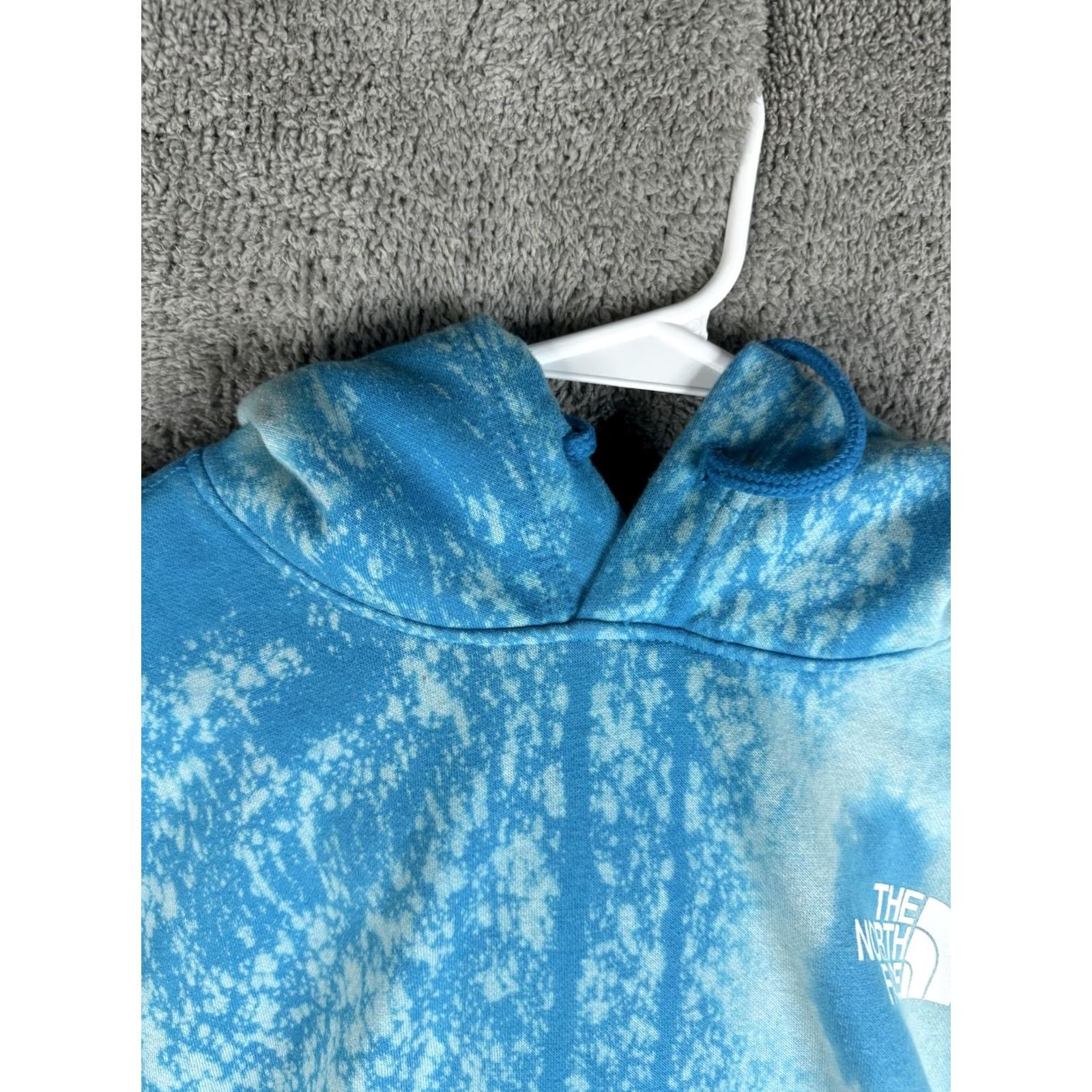 The North Face The North Face Hoodie Mens L Blue Tie Dye Never Stop Exploring Graphic Print Hooded Pullover Sweatshirt Front Logo Back Logo Size US L / EU 52-54 / 3 - 6 Thumbnail