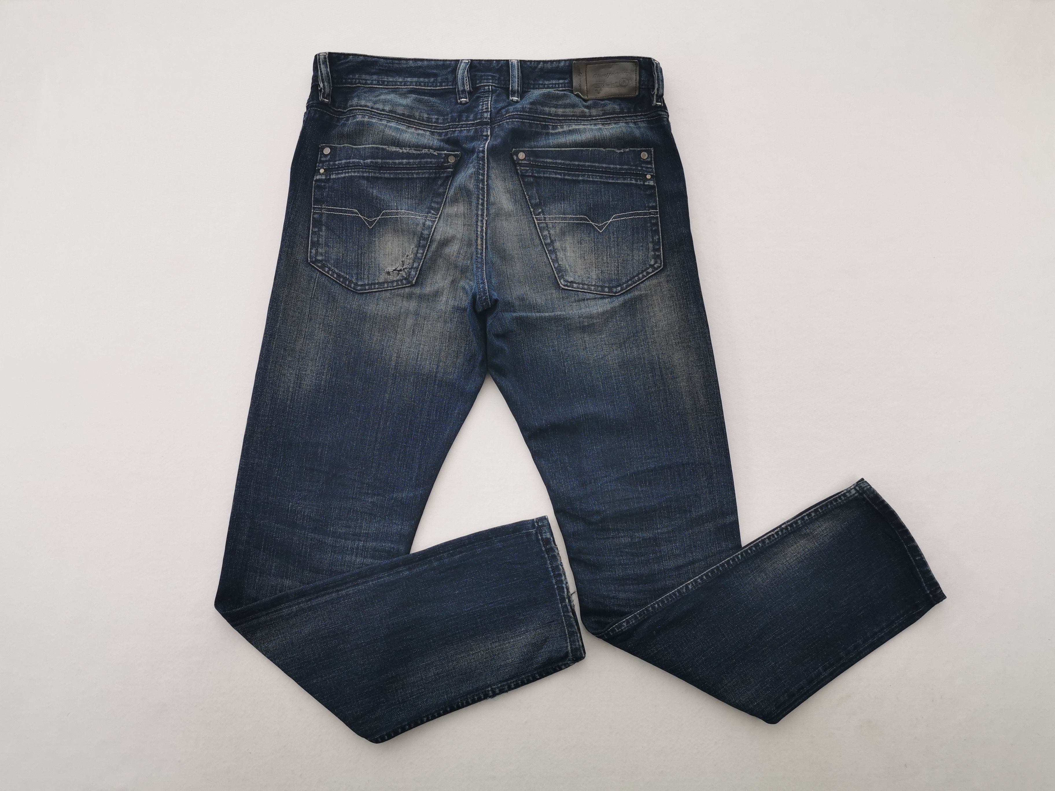 Diesel Vintage Diesel Industry Made In Italy Denim Jeans Size 32 Size US 32 / EU 48 - 1 Thumbnail