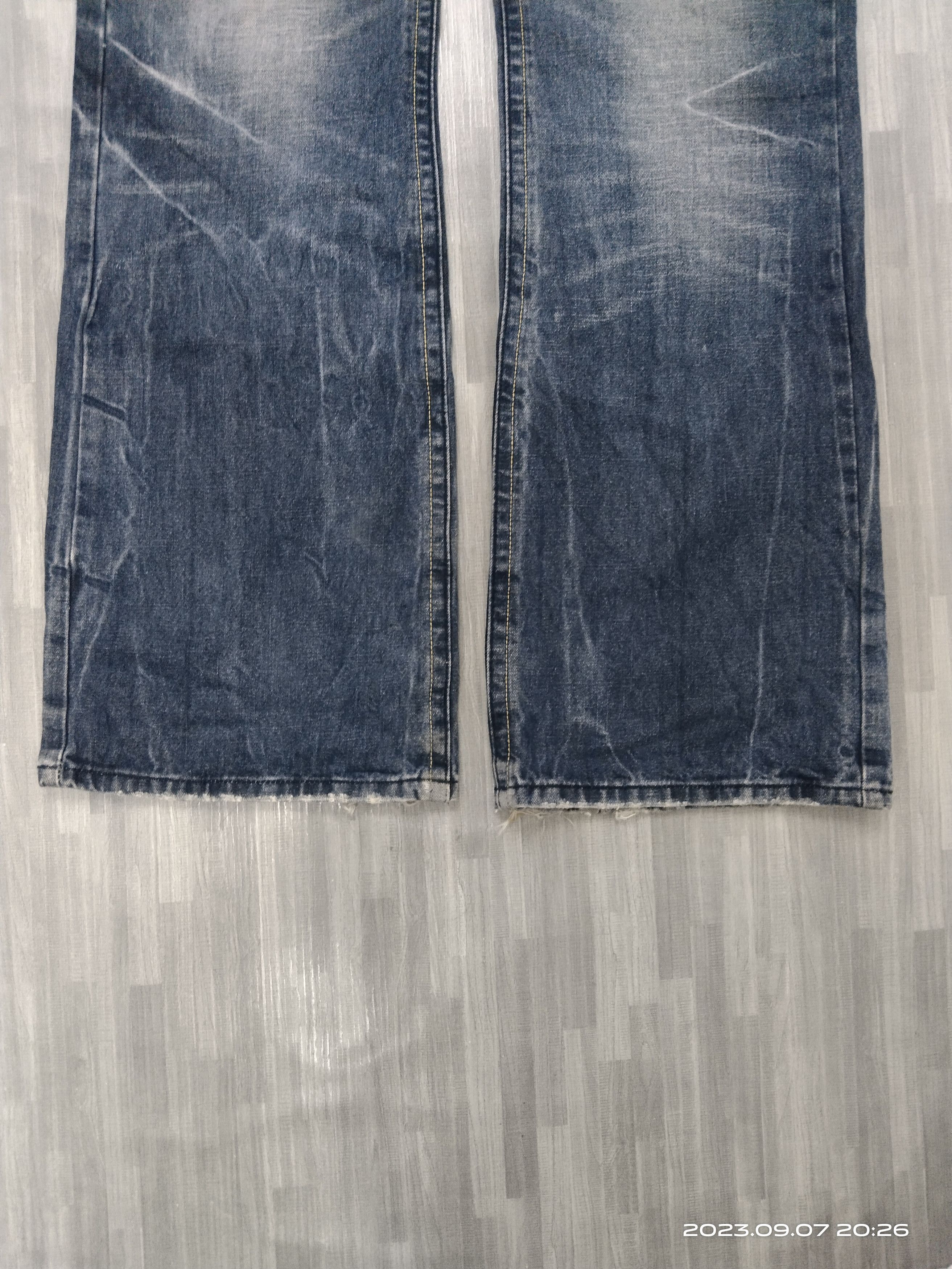 If Six Was Nine FLARE SICK SPELLOUT DIAMOND HONEY DENIM PANTS Size US 31 - 6 Thumbnail