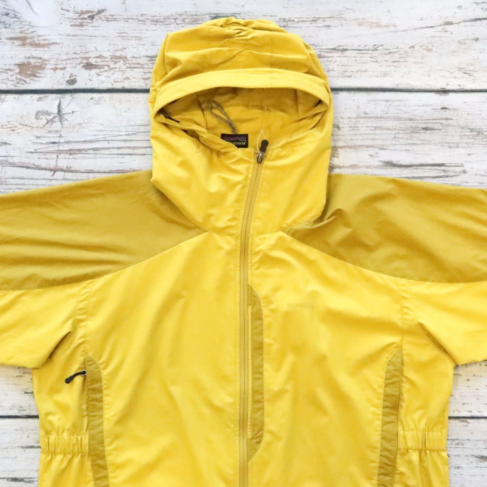 Patagonia Vintage Patagonia Regulator Windbreaker Jacket L Men's Yellow Size US L / EU 52-54 / 3 - 2 Thumbnail