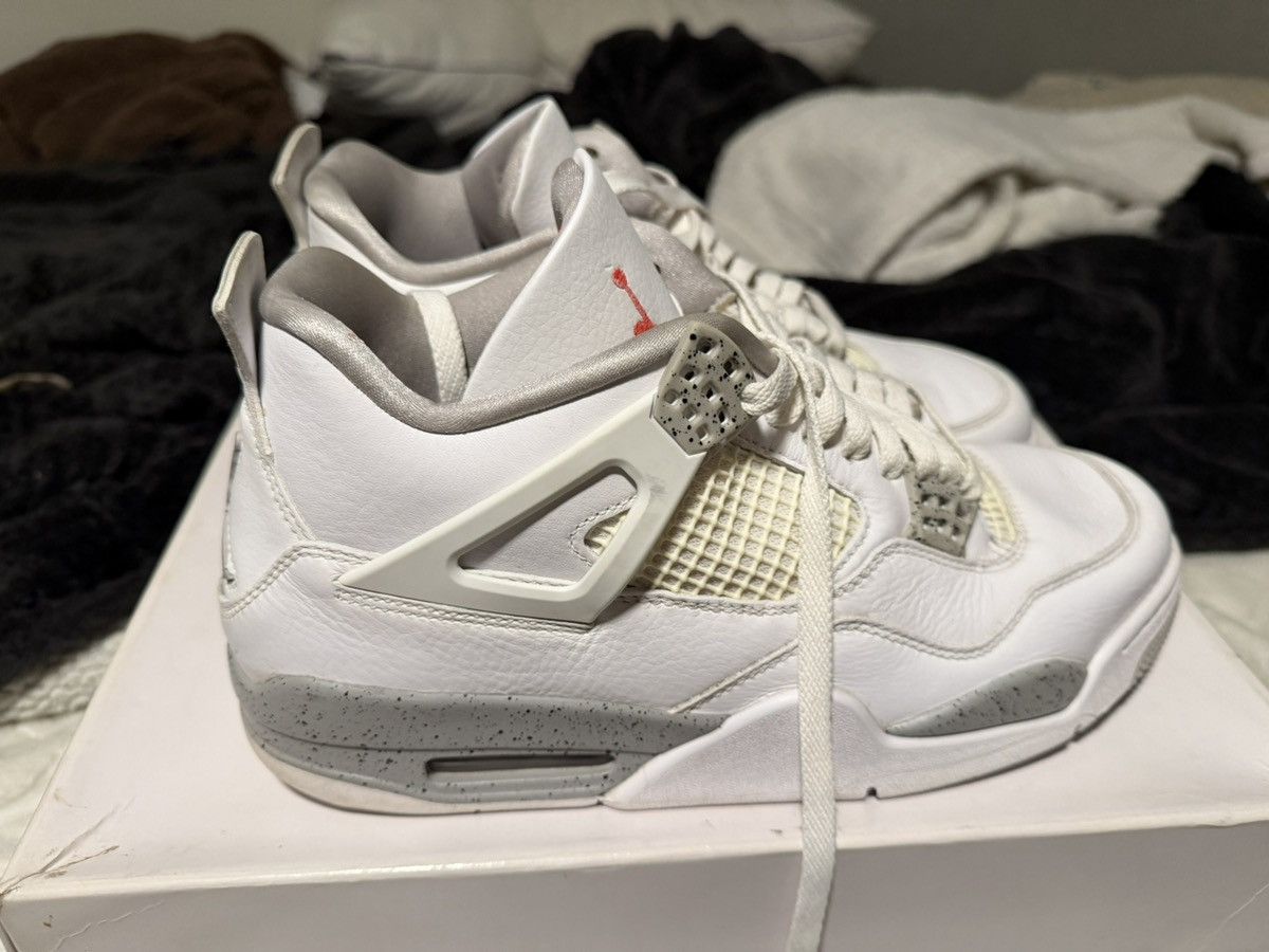 Nike Jordan 4 Oreos Size US 10 / EU 43 - 2 Thumbnail