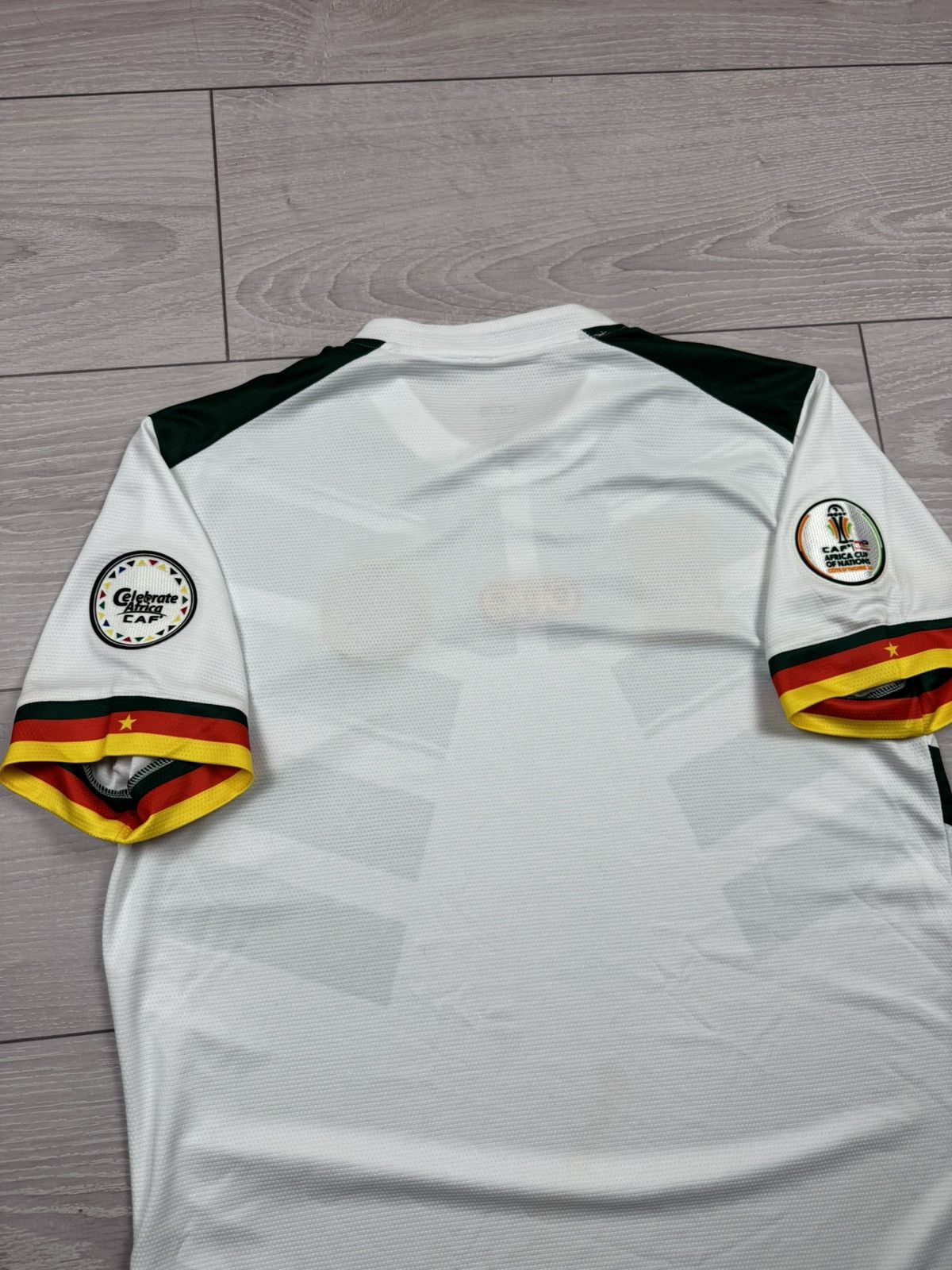 Other Cameroon One Africa CUP 24 Football Soccer Jersey XL sz Size US XL / EU 56 / 4 - 5 Thumbnail