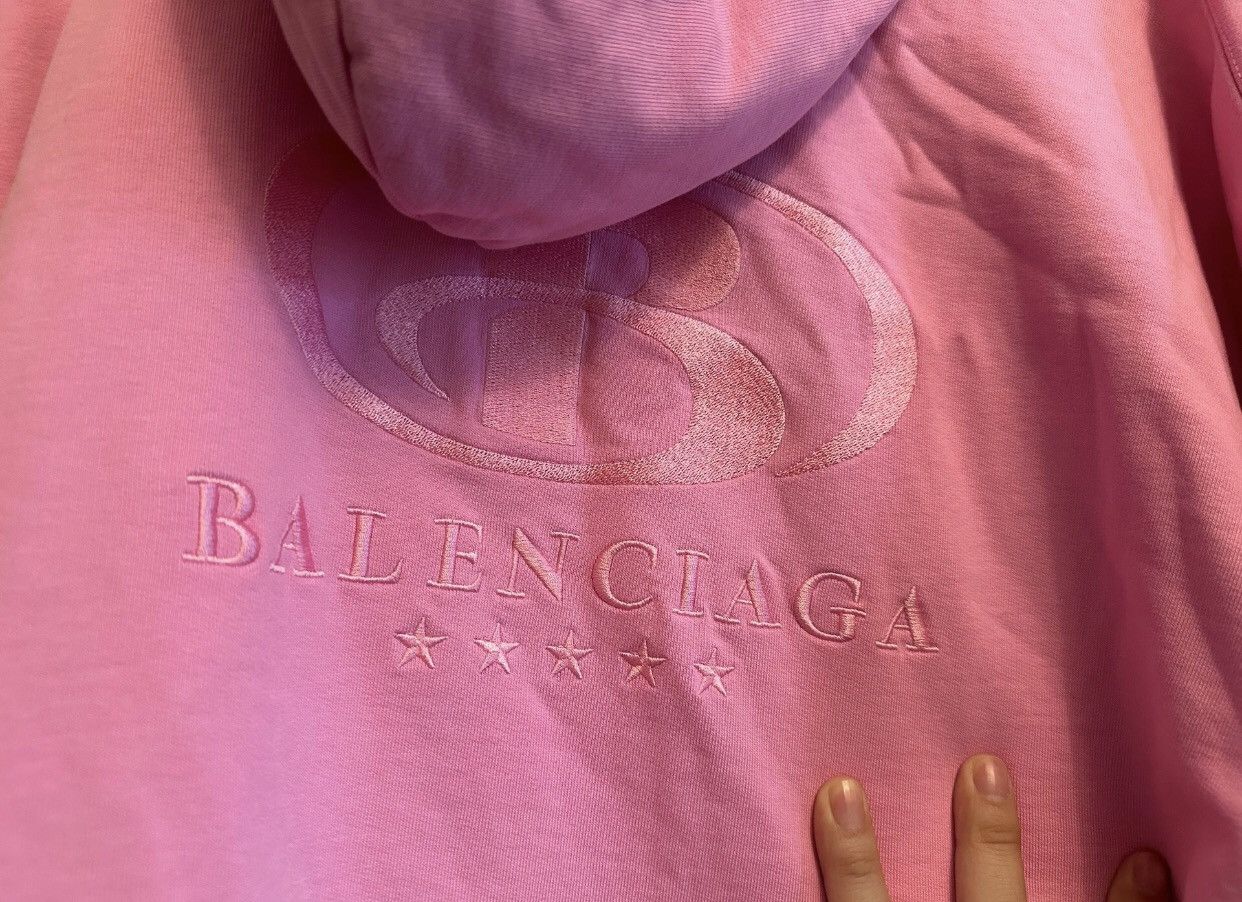 Balenciaga Balenciaga Big Letter Logo Hoodie2412-Nextarrow Size US S / EU 44-46 / 1 - 4 Thumbnail