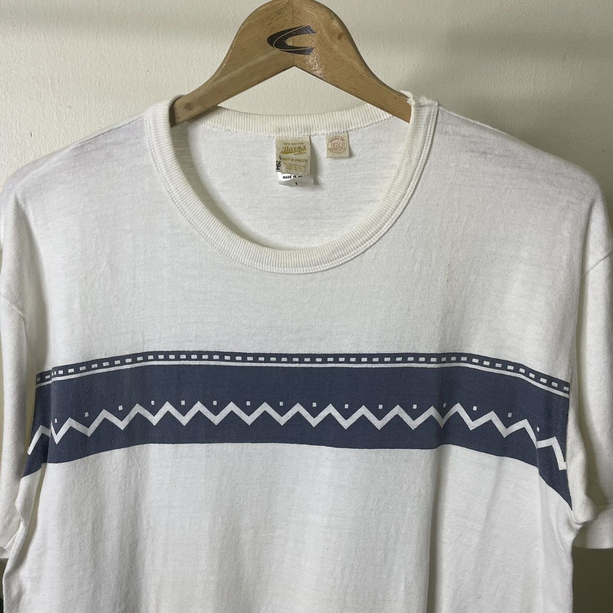 BARNS OUTFITTERS × Japanese Brand Barn Outfitters Crewneck T Shirt Made in Japan Size US M / EU 48-50 / 2 - 2 Thumbnail