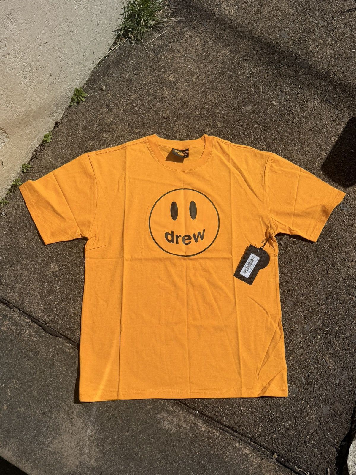 Drew House Drew House Mascot Tee Golden Yellow NWT Small Size US S / EU 44-46 / 1 - 1 Thumbnail