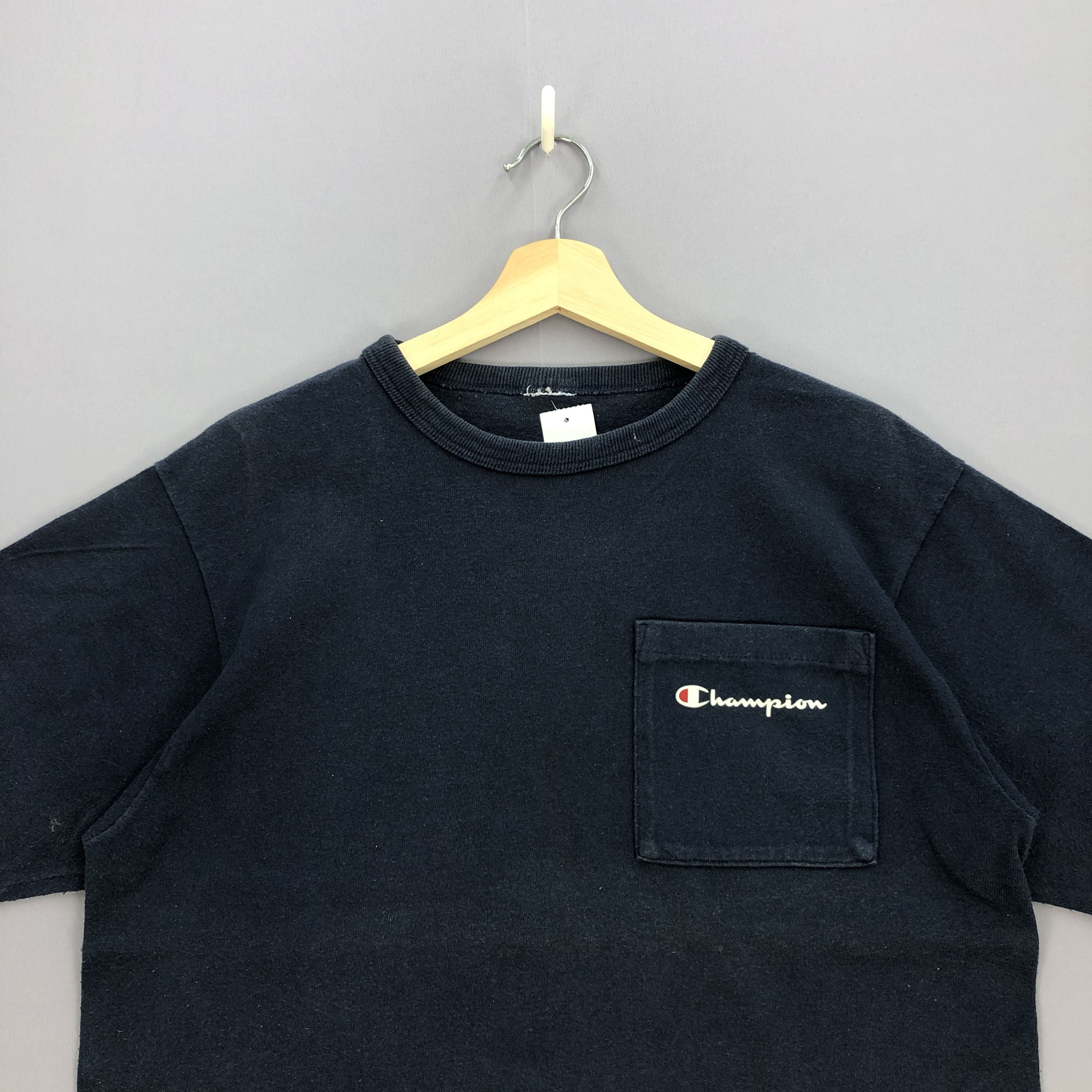 Champion Vintage Champion T Shirt Champion Tees Size US M / EU 48-50 / 2 - 2 Thumbnail