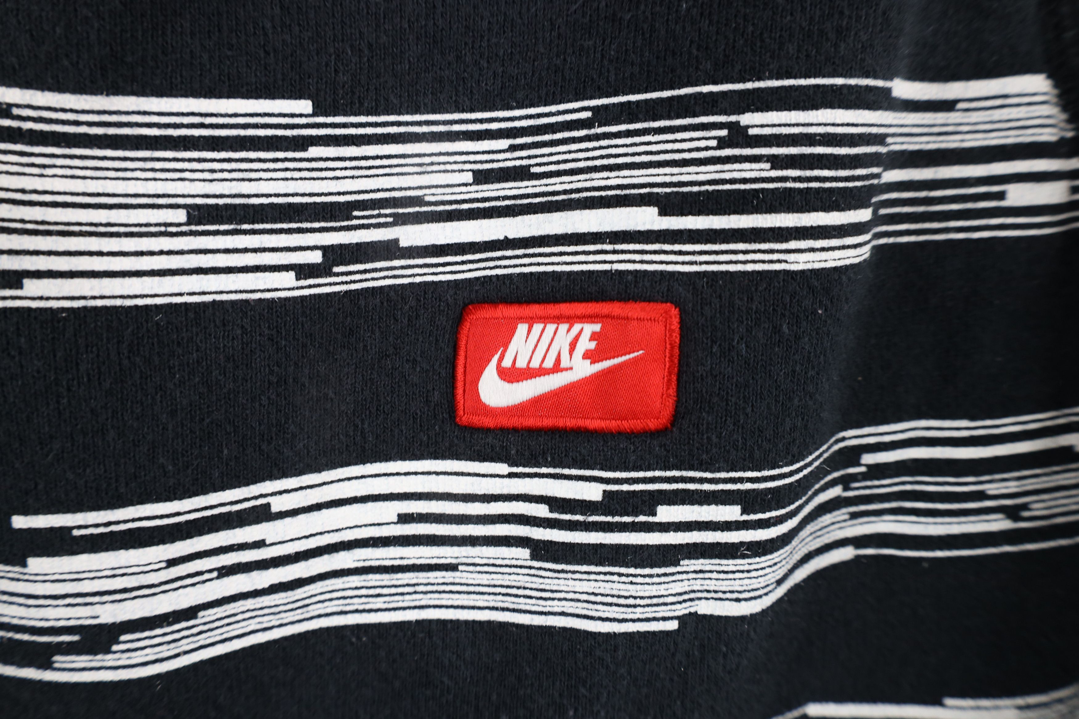Nike × Vintage Vintage Nike Sportswear Striped Box Logo Crewneck Sweatshirt Size US XL / EU 56 / 4 - 6 Thumbnail