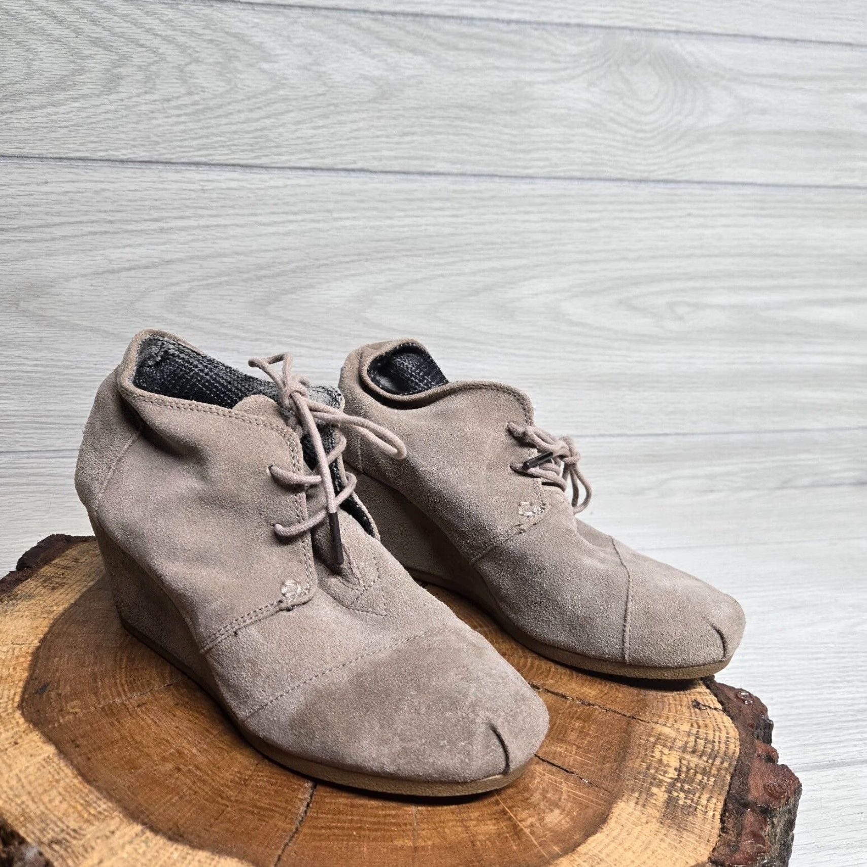 Toms TOMS Boots Womens 7.5 Desert Bootie Wedge Brown Suede Lace Up Ankle Top 300115 Size M / US 6-8 / IT 42-44 - 2 Thumbnail