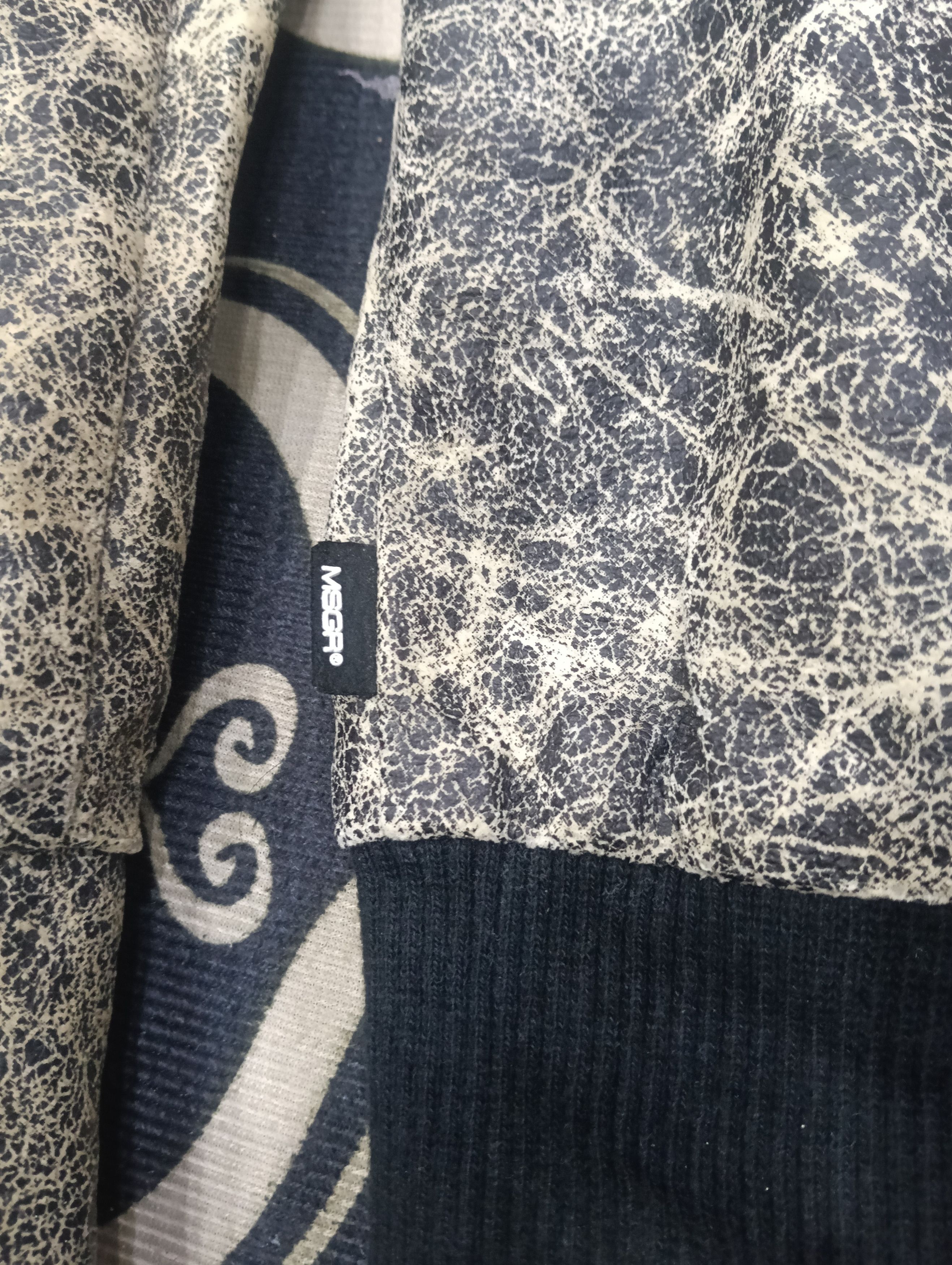 Le Grande Bleu (L.G.B.) Limited MSGR Japan Brand Like Bondage Crackled Style Size US L / EU 52-54 / 3 - 8 Thumbnail
