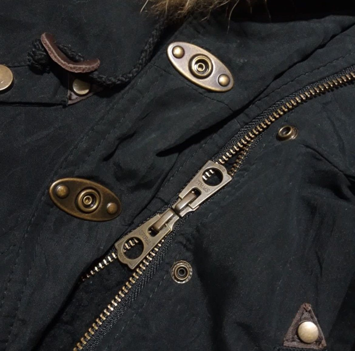 If Six Was Nine × Japanese Brand × Le Grande Bleu (L.G.B.) Vintage Punk Bondage Fur Jacket Size US M / EU 48-50 / 2 - 4 Thumbnail