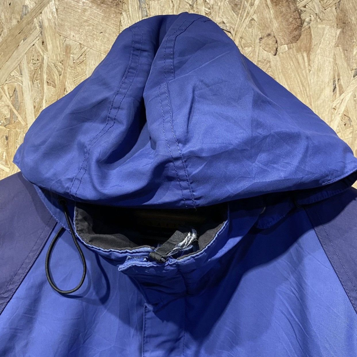 Burton vintage Burton Snowboards Toast StormLite Fabric jacket blue Size US L / EU 52-54 / 3 - 10 Thumbnail