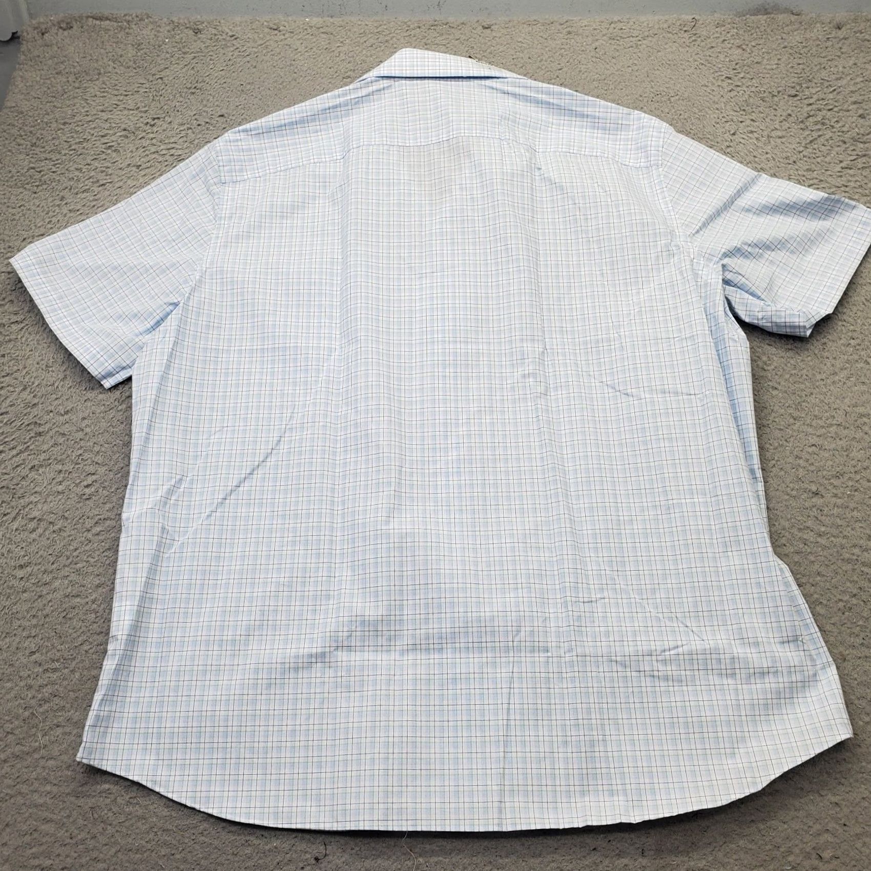 Van Heusen Van Heusen Dress Shirt Mens XL Blue Plaid Formal Regular Wrinkle-Free Button-Up Size 46R - 2 Thumbnail