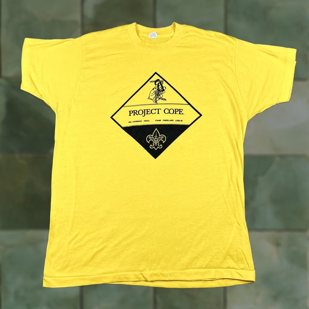 Vintage VINTAGE 80s Boy Scout Project Cope Graphic Single Stitch T-Shirt Large Made USA Shirt Mens Yellow Cotton Polyester Graphic Print 80s Vintage Size US L / EU 52-54 / 3 - 1 Thumbnail
