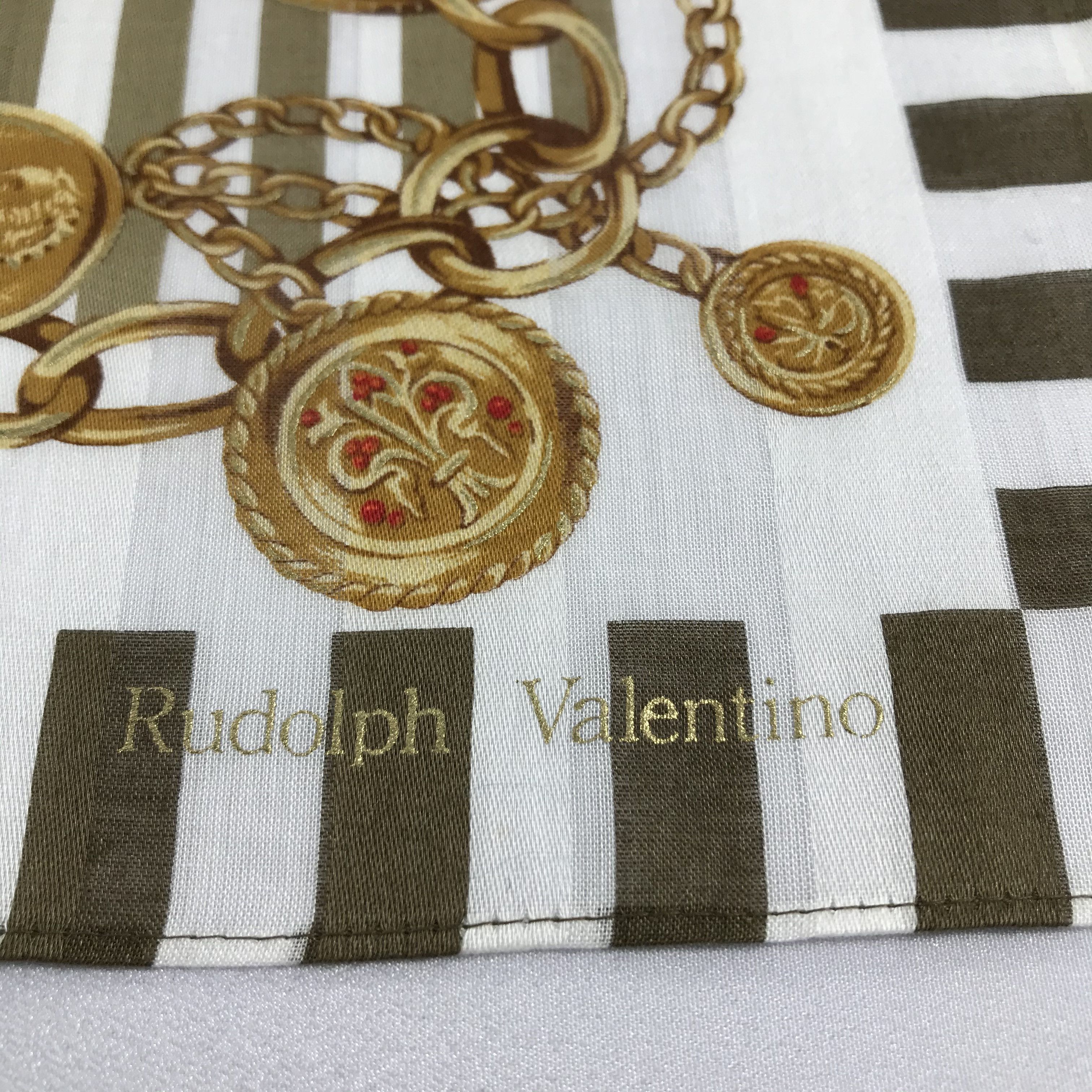 Vintage Rudolph Valentino Handkerchief Neckerchief Bandana H1224 Size ONE SIZE - 3 Thumbnail