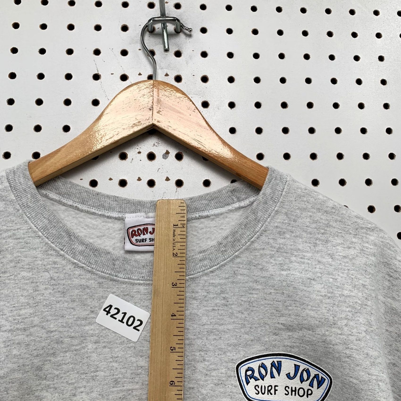 Vintage Ron Jon Surf Shop Sweatshirt Graphic Print Gray Pensacola Beach 22x27 Mens Size US L / EU 52-54 / 3 - 6 Thumbnail