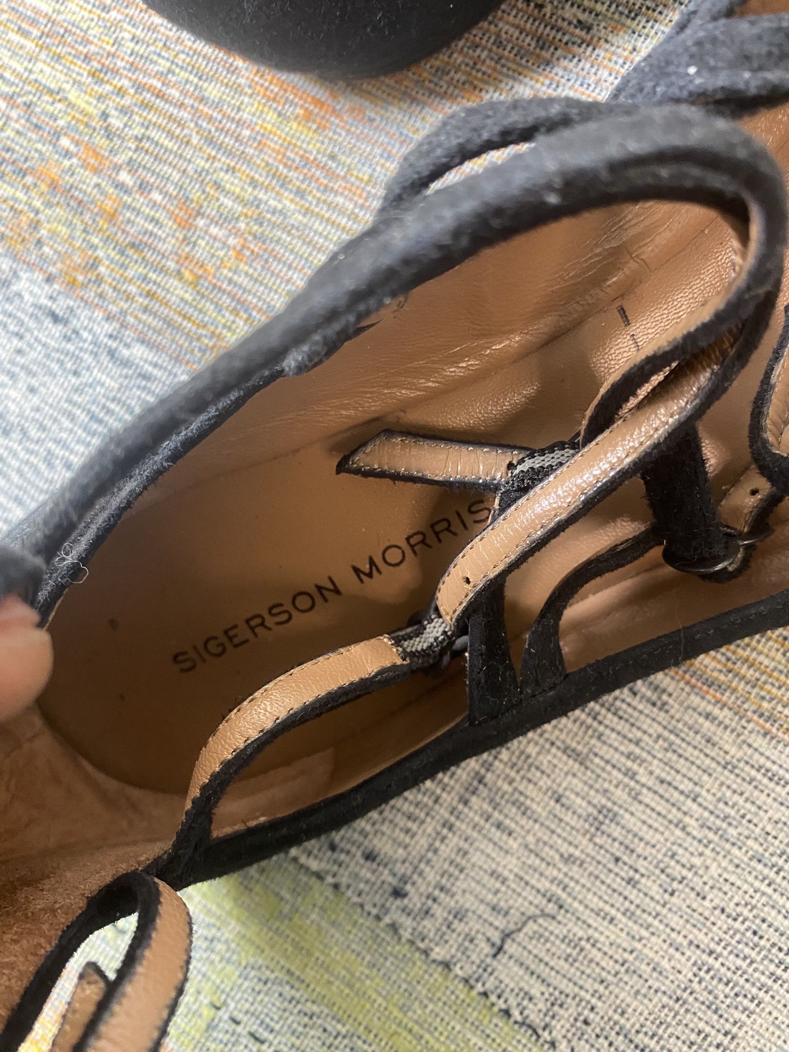 Other Sigerson Morrison Black Strappy Sandals US 9 EU 39.5-40 Size US 9 / IT 39 - 5 Thumbnail