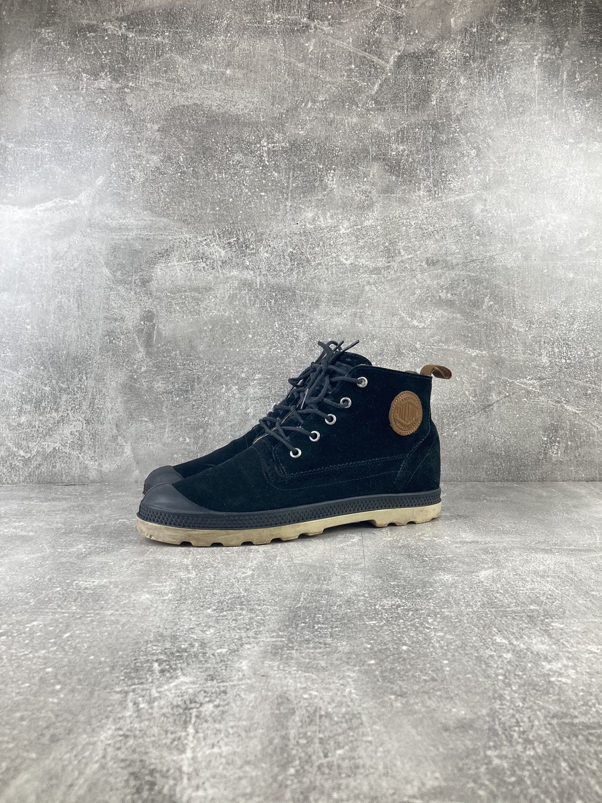 Palladium Streetwear Palladium suede hi black boots Grailed