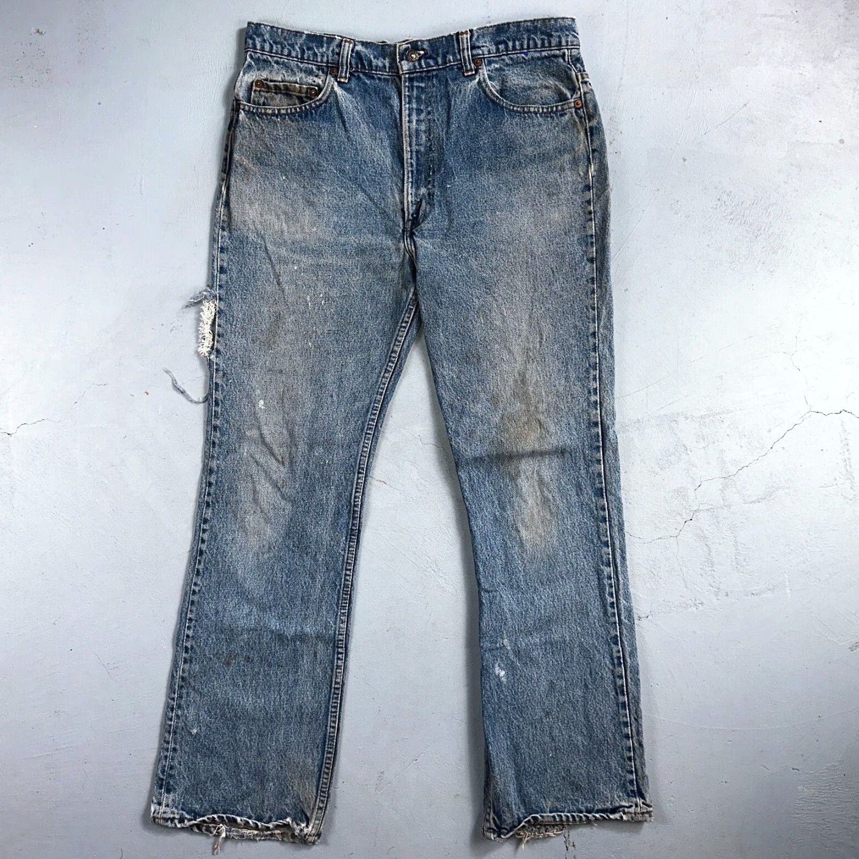 Levi's VINTAGE Levis 517 80s USA Red Tab Bootcut Flare Blue Denim Jeans Act 34x30 Mens Size US 34 / EU 50 - 2 Thumbnail