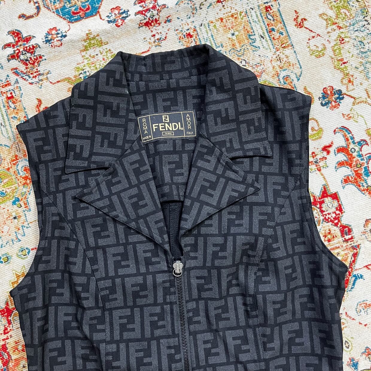 Fendi Vintage Fendi Monogram vest Size M / US 6-8 / IT 42-44 - 2 Thumbnail