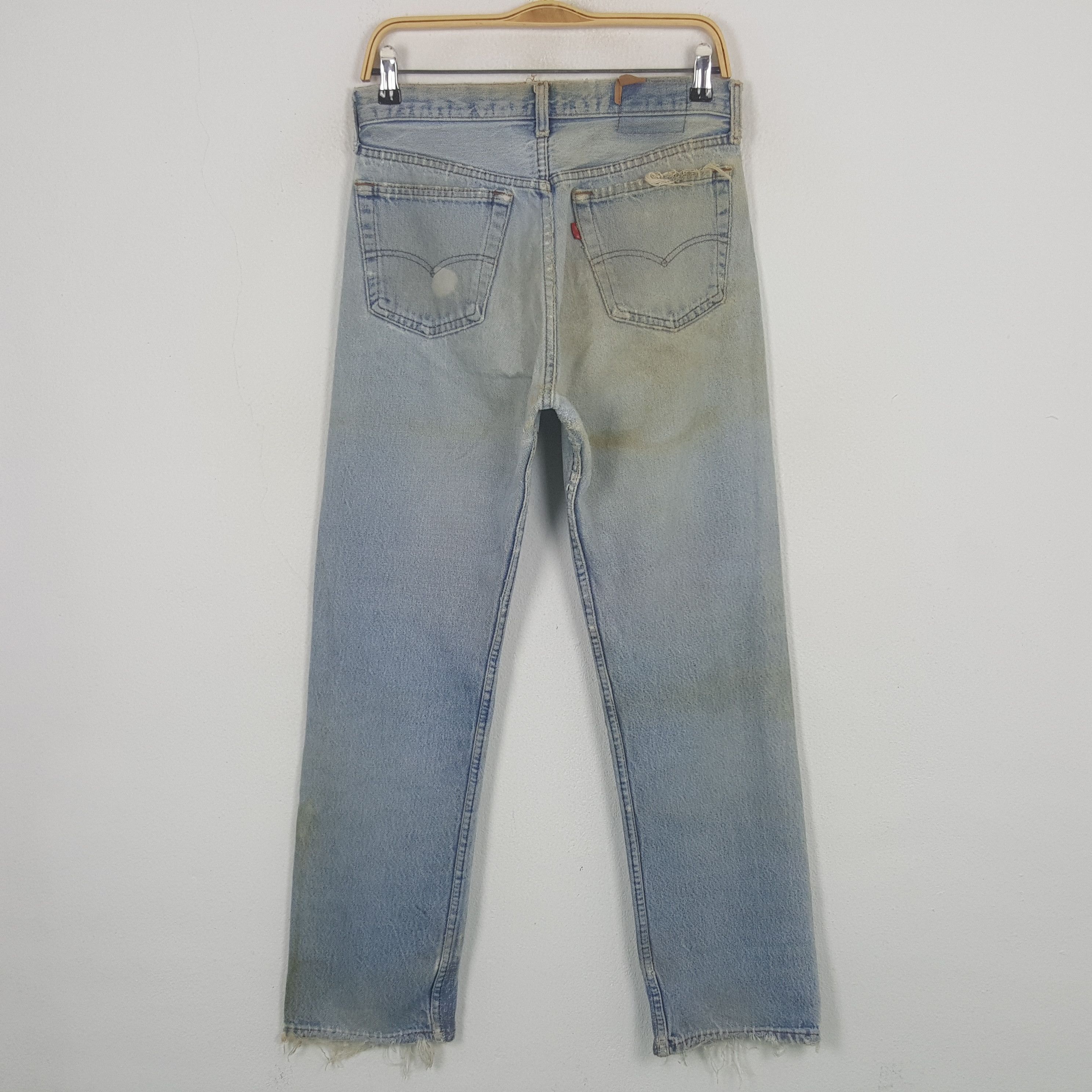 Levi's Vintage Clothing Vintage Levi's 501 USA Distressed Denim Jeans Size US 30 / EU 46 - 4 Thumbnail