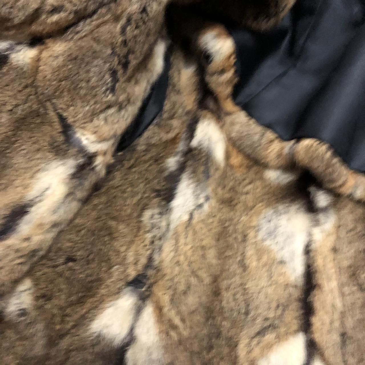 Other Black and brown faux fur coat with a touch of elegance Size XL / US 12-14 / IT 48-50 - 4 Thumbnail
